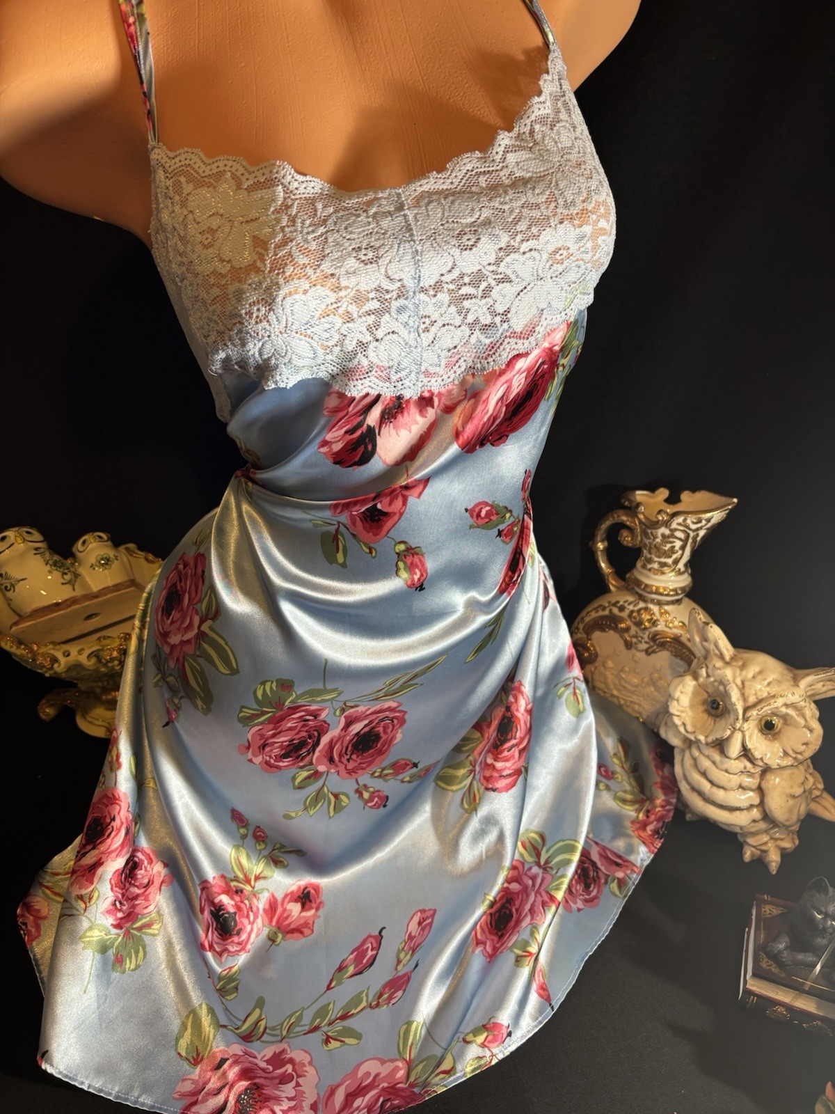 SATIN SHINY BED OF ROSES COTTAGE COQUETTE LACY NIGHTGOWN NEGLIGEE 46″