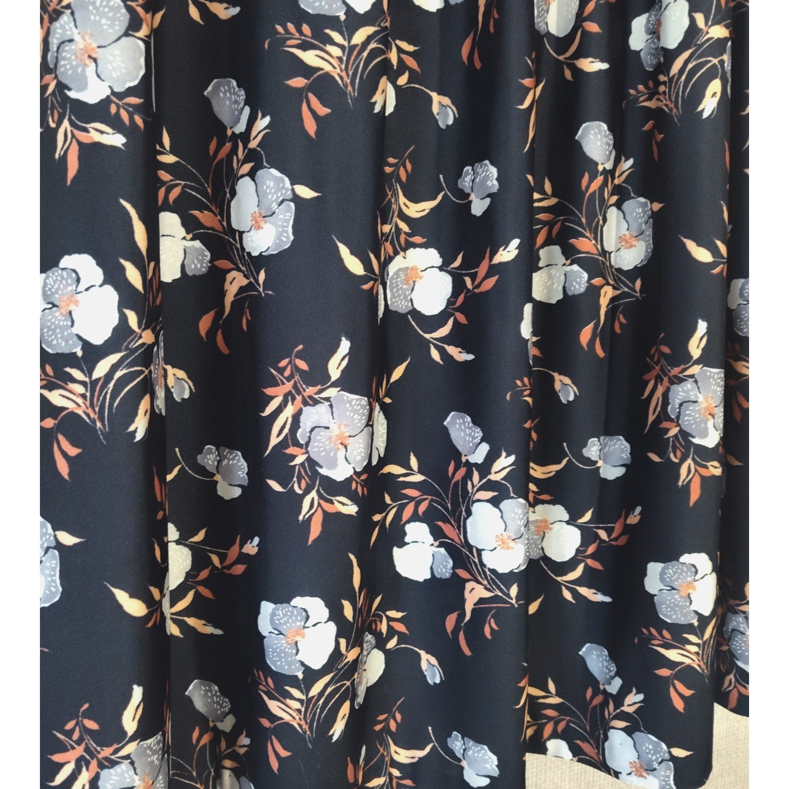 Vintage Floral Skirt Ship 'n Shore Qiana Nylon 26 Inch Waist Black White Midi