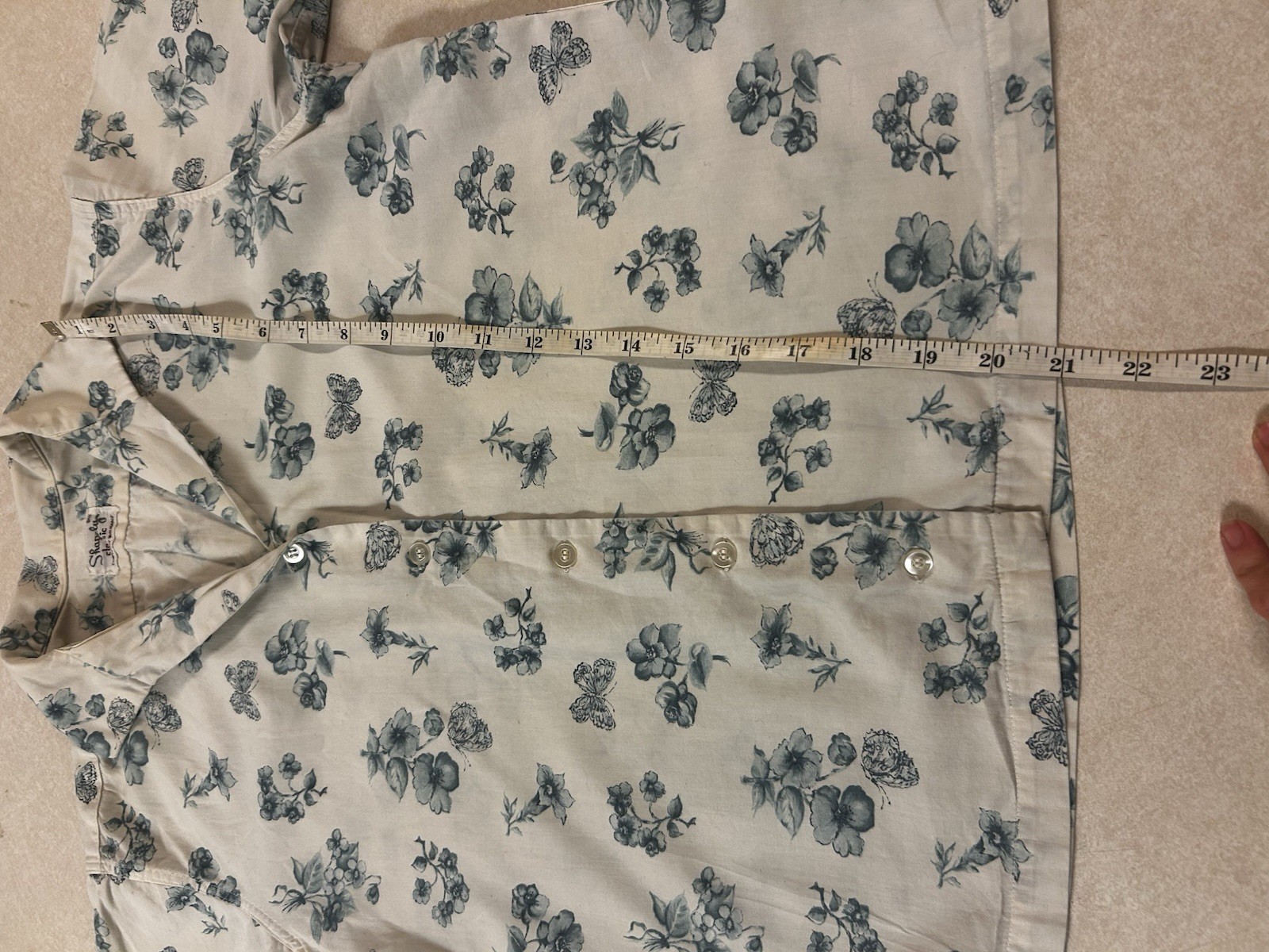 vintage 1950s Shapely Classics Womens Small White Blue Floral Blouse