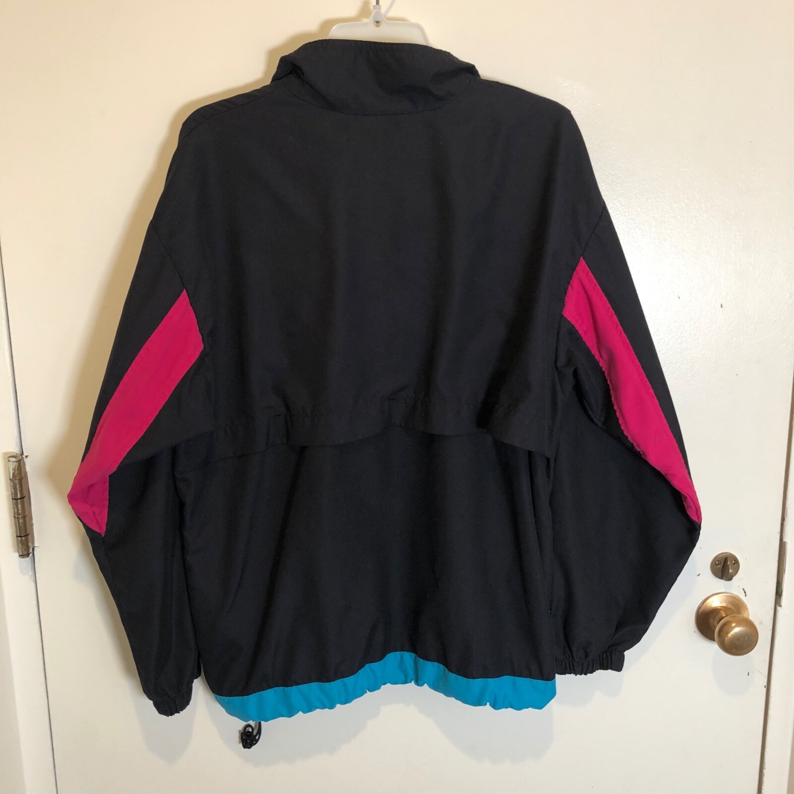 Vintage Reebok Women’s Black Windbreaker Pullover Size Medium Quarter Zip