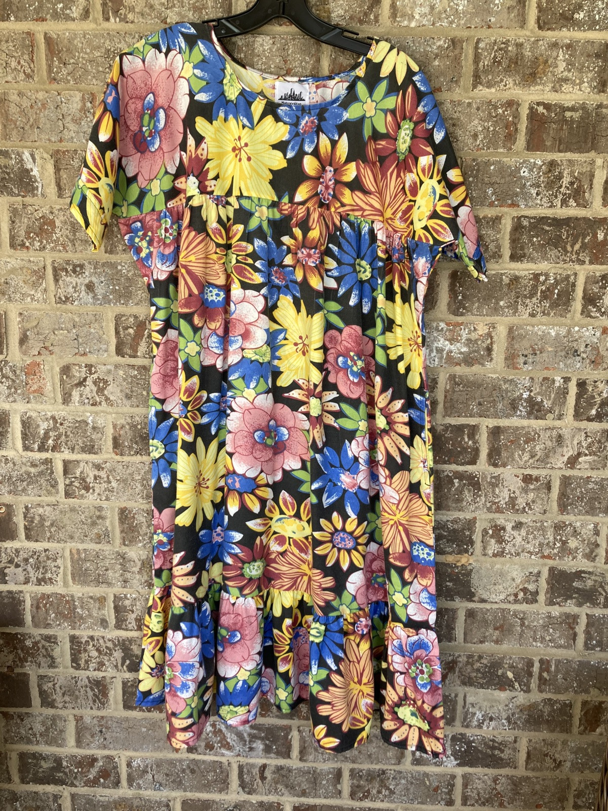 Vintage Metropolitan House Coat Womens M Large Flowers House Dress