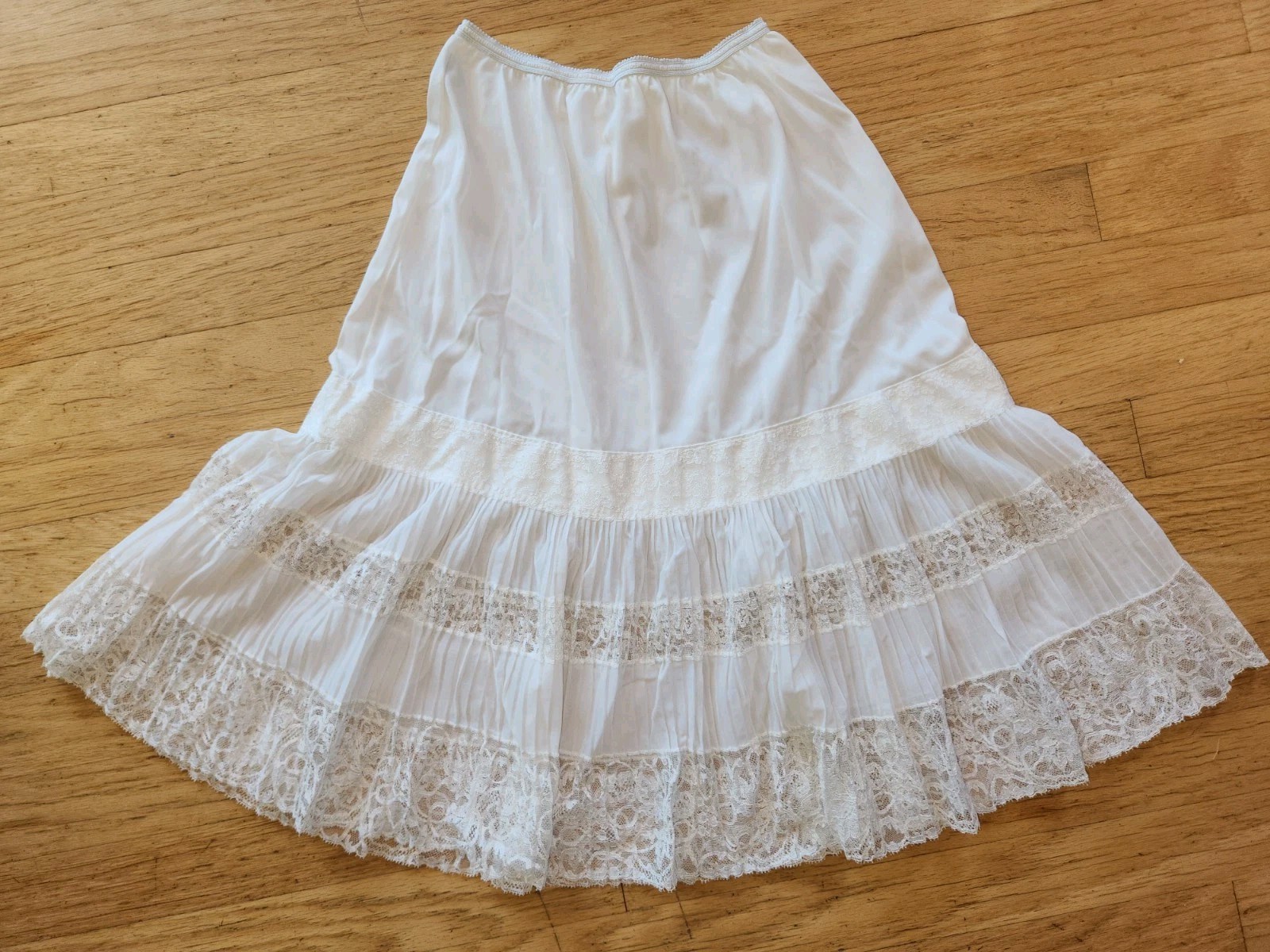 VTG Aristocraft Half Slip Underskirt*Sz S*Ivory Crinoline High End Petticoat USA