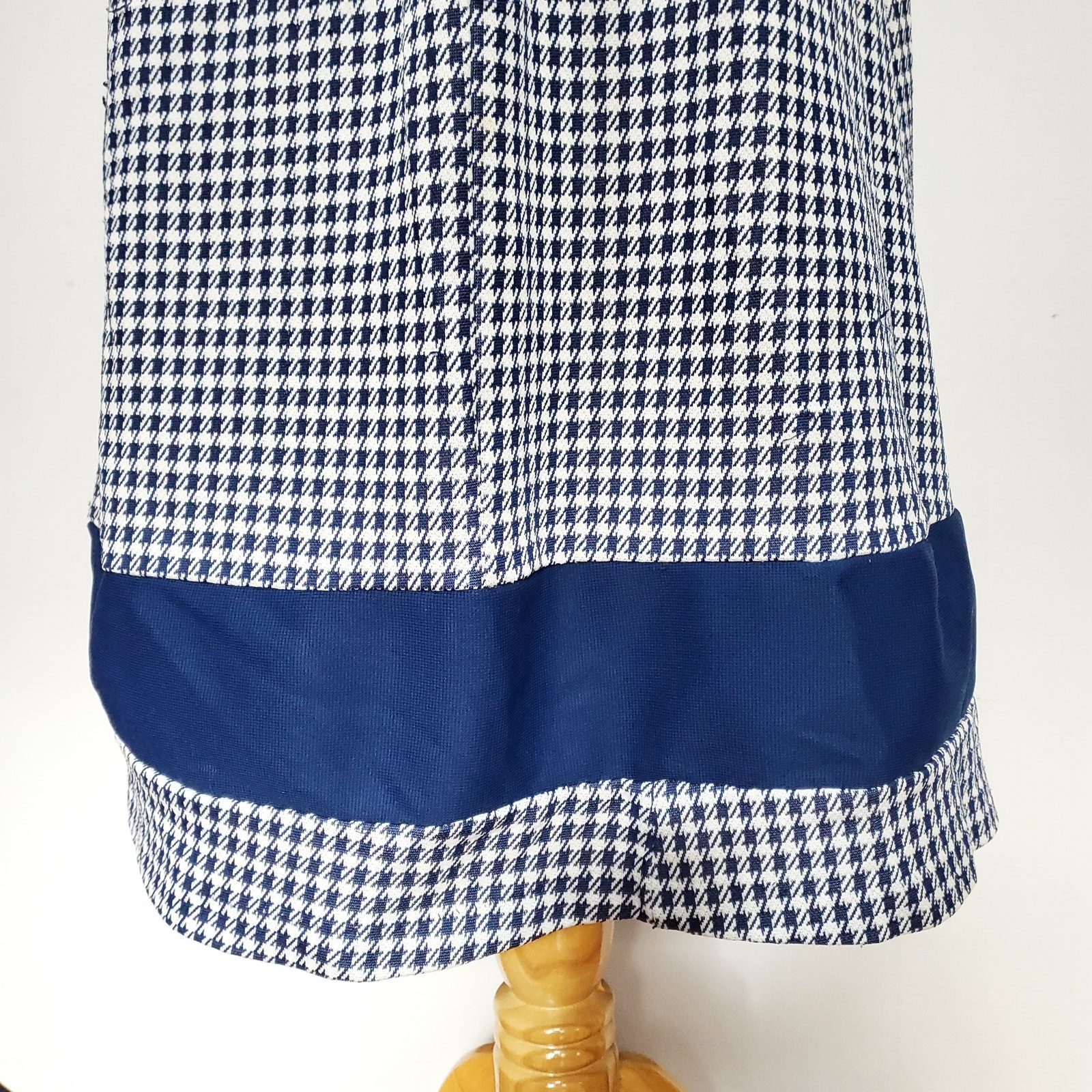 Vintage 1970s Retro BlueWhite Geometric Print Shift Shirt Dress Short Sleeve M