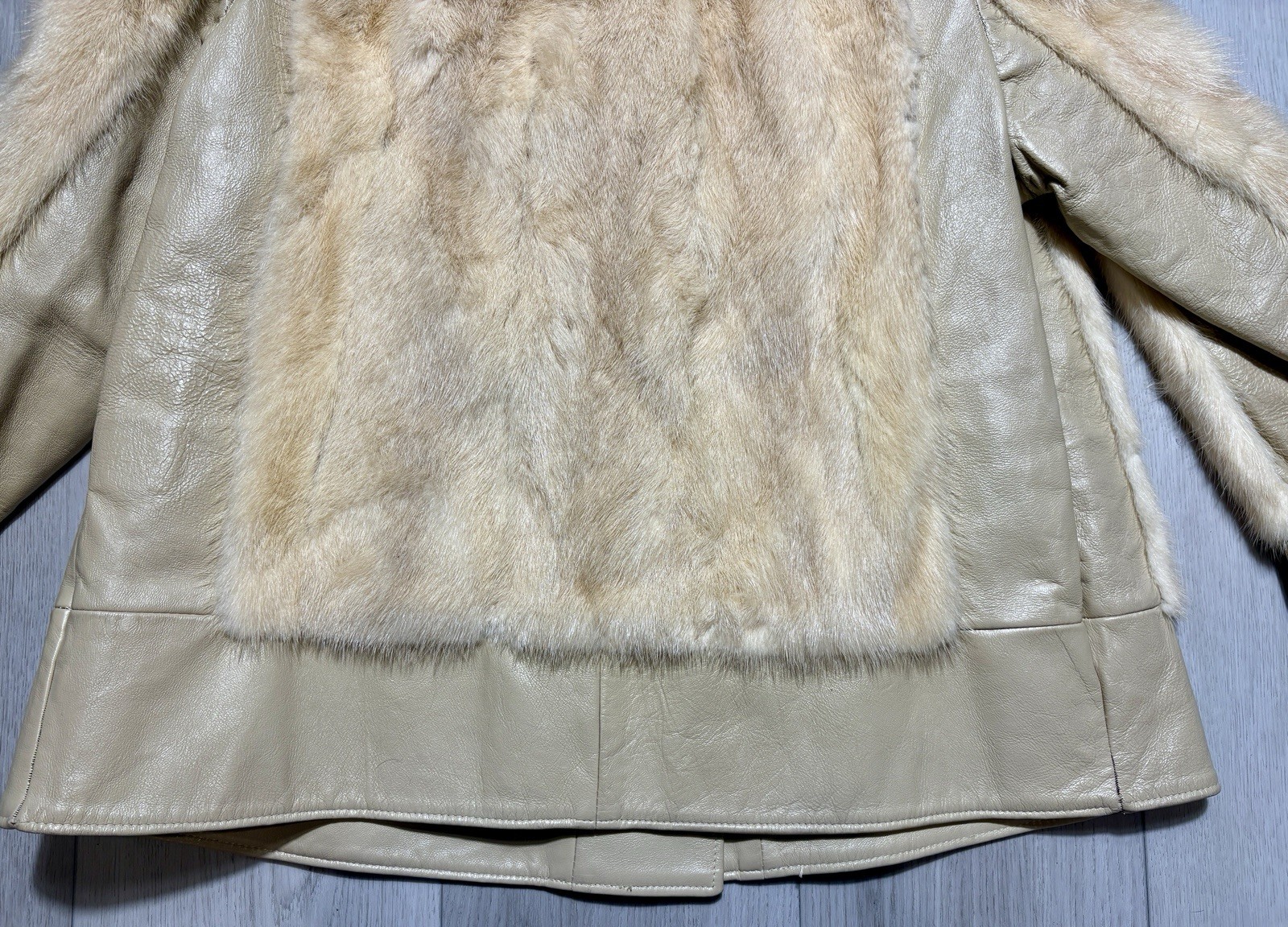 VTG 1960s Maurie Gaull Furs Boston Genuine Fur Leather Trim Coat Women’s Large
