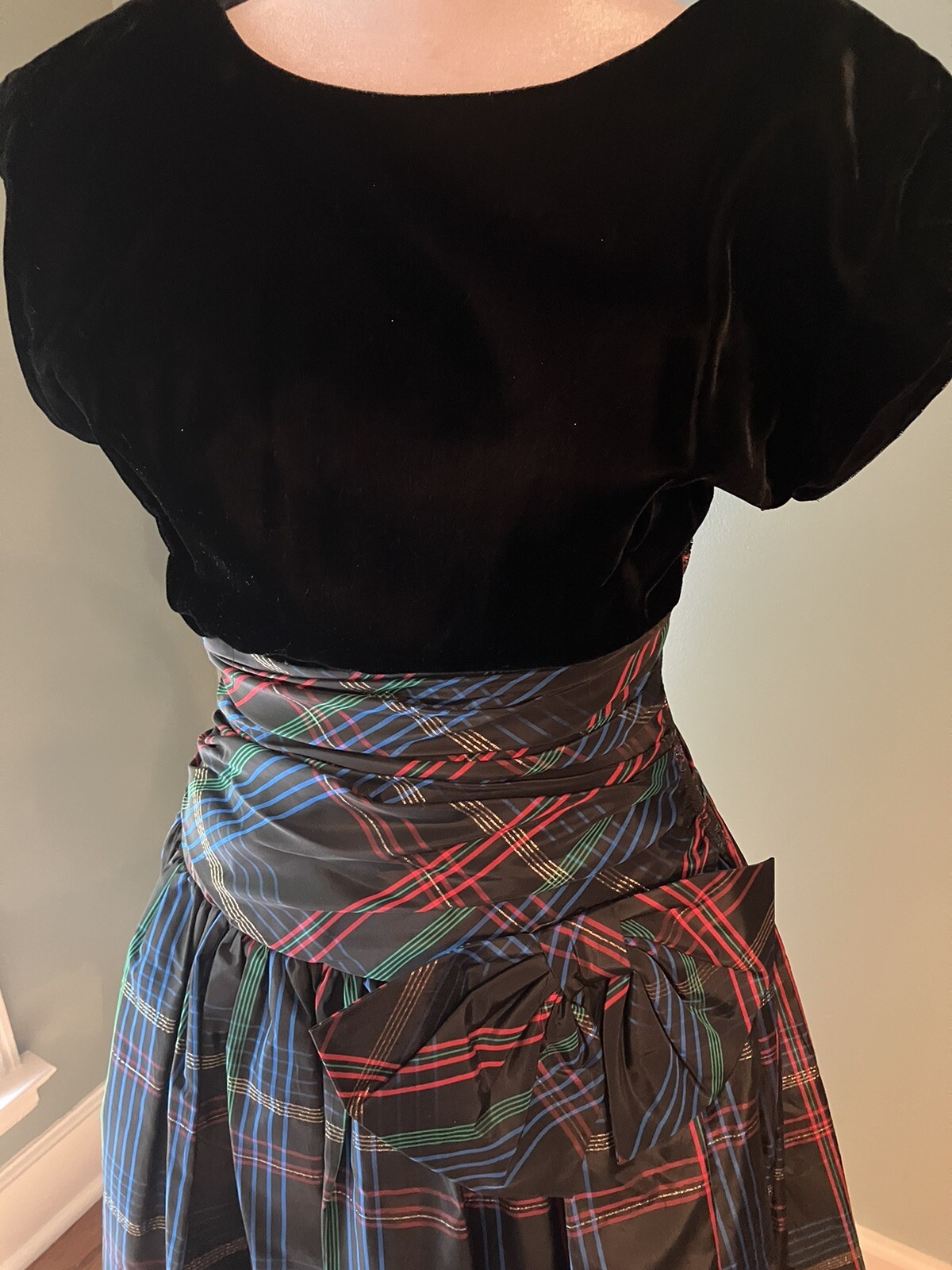 1980s Patty O`Neil Velvet & Plaid Taffeta Evening Dress, Ruching & Bow Size XS-S