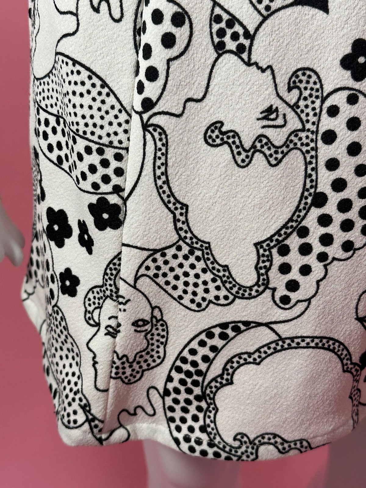 1960s MOD FACE Print SURREALIST OP Art Dot Whimsical Mini Dress. XS-S. AS IS