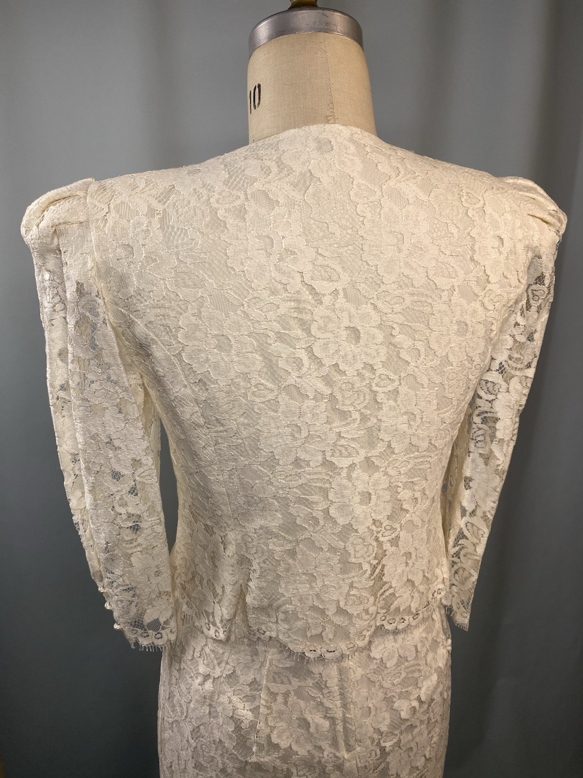 Vintage Skirt & top set SIZE SMALL 9/10 Ivory white lace wedding CACHET 80s 90s