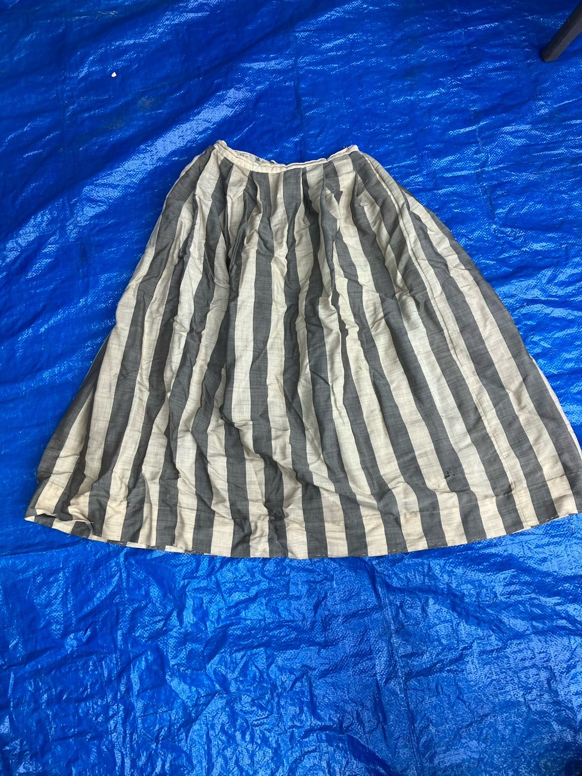Vintage Western Costume Co Skirt Waist 24”