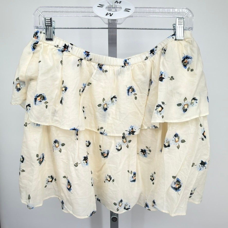 Universal Thread Floral Ruffle Mini Skirt Medium Cream Cottagecore Boho NWT