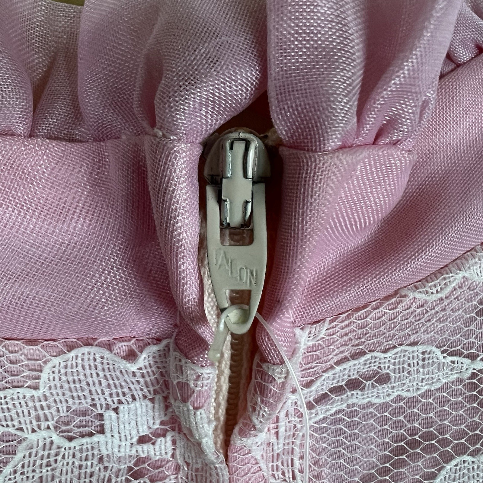 Vintage Vicky Vaughn Junior Dress Pink Size 9 ILGWU Union 70s 80s Small or XS