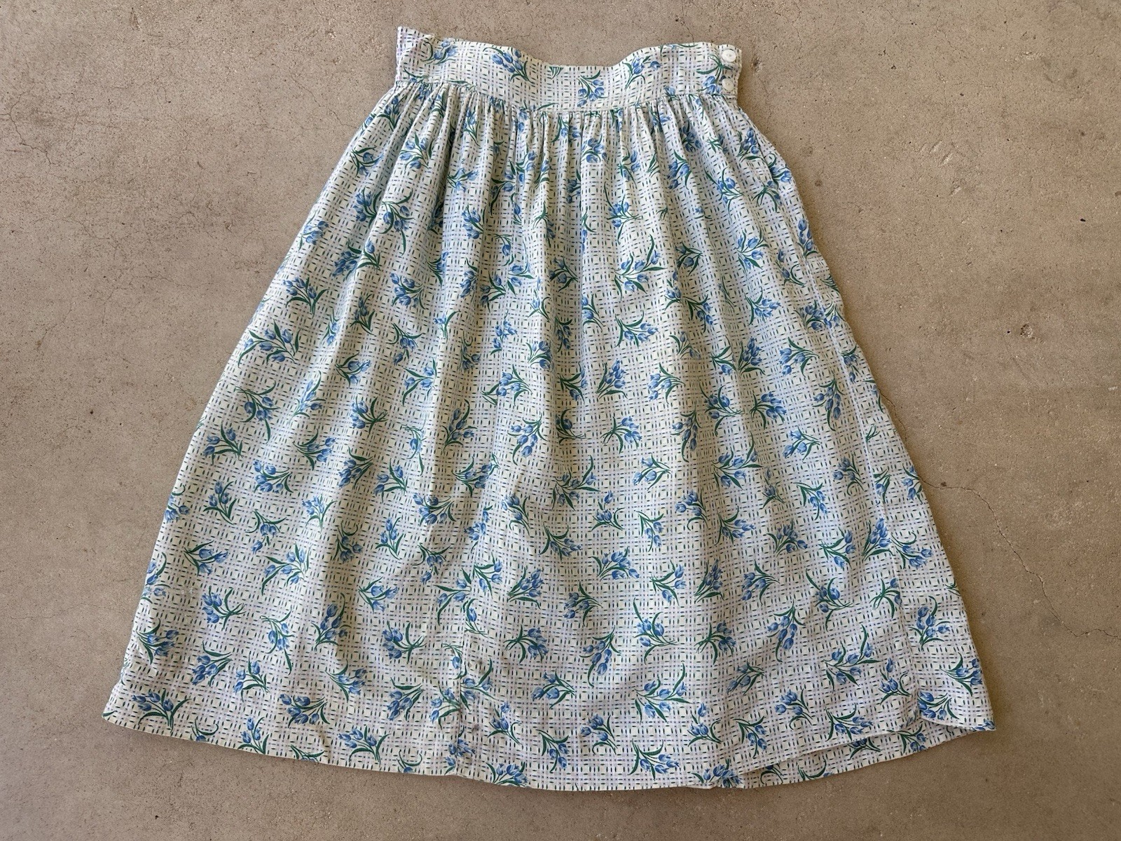 1930s 40s Feed Sack Skirt 28” Waist Blue Floral Tulip Grid Fabric Cotton MOP VTG
