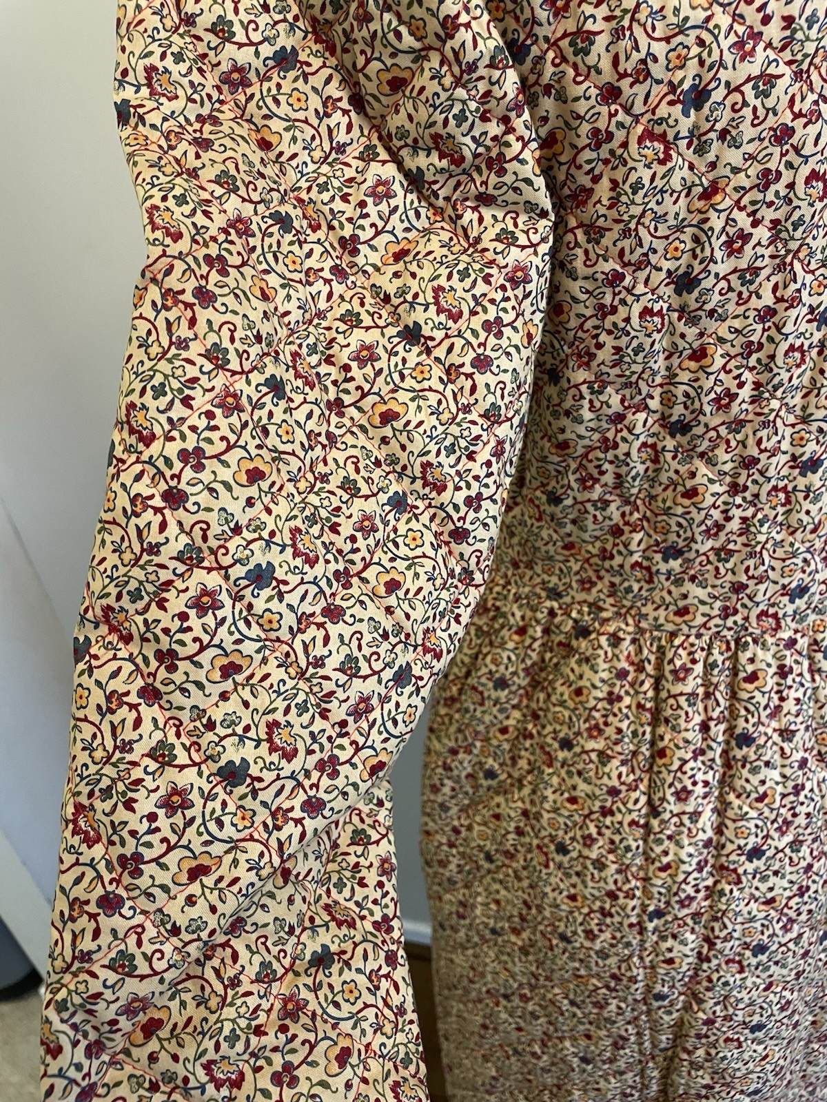 VINTAGE RARE women’s quilted dress Size medium Berkleigh Juniors