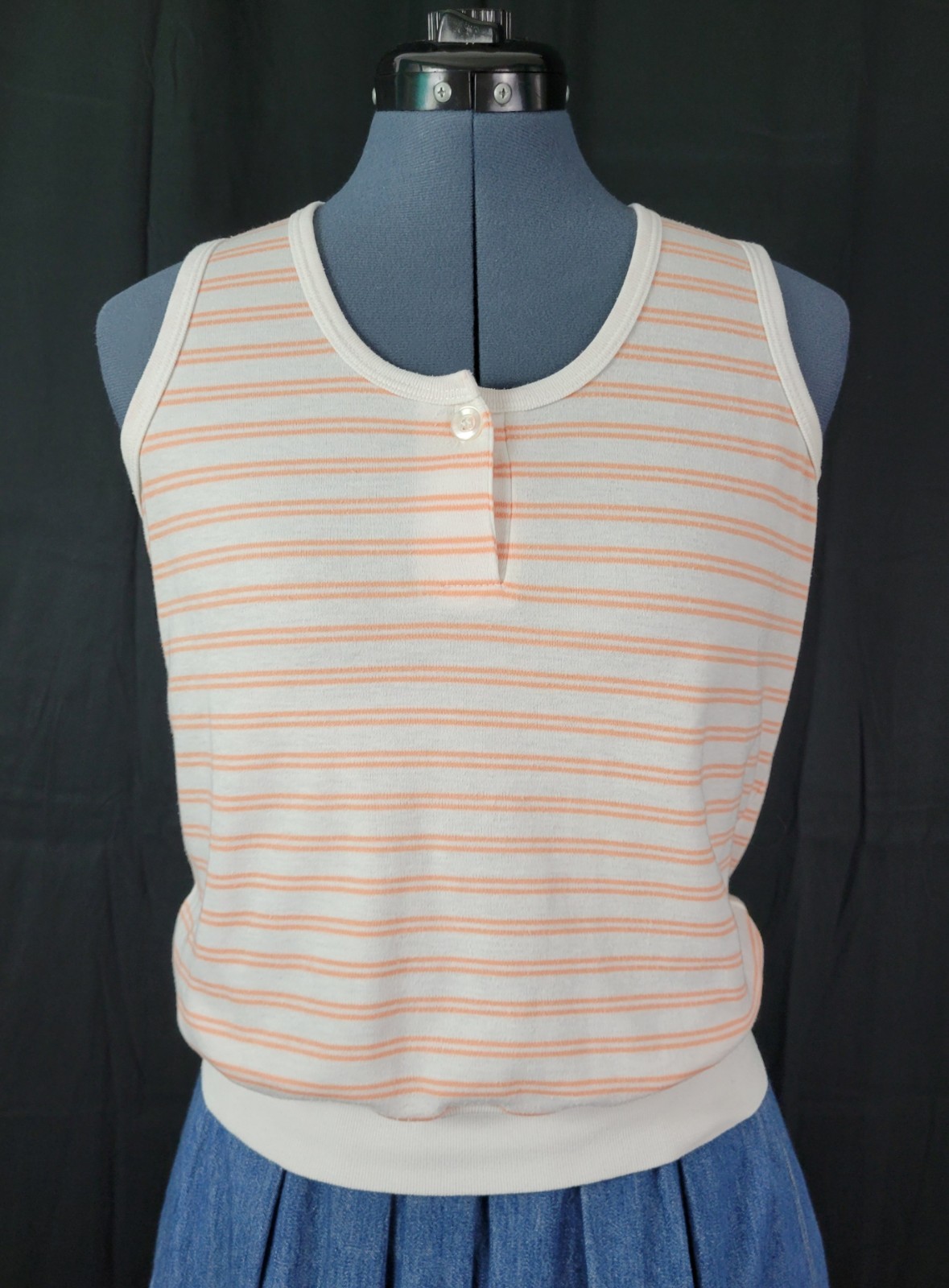 Vintage Objectives Cream Sleeveless Top w Peach Stripes Size Small