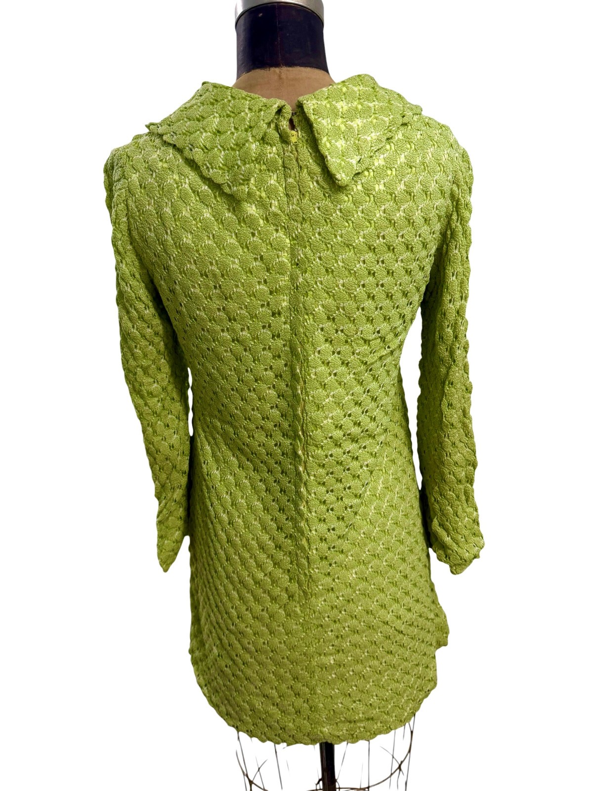 Vintage 1960s Mod Style Green Crochet Lace Mini Dress W/ Dagger Collar Med