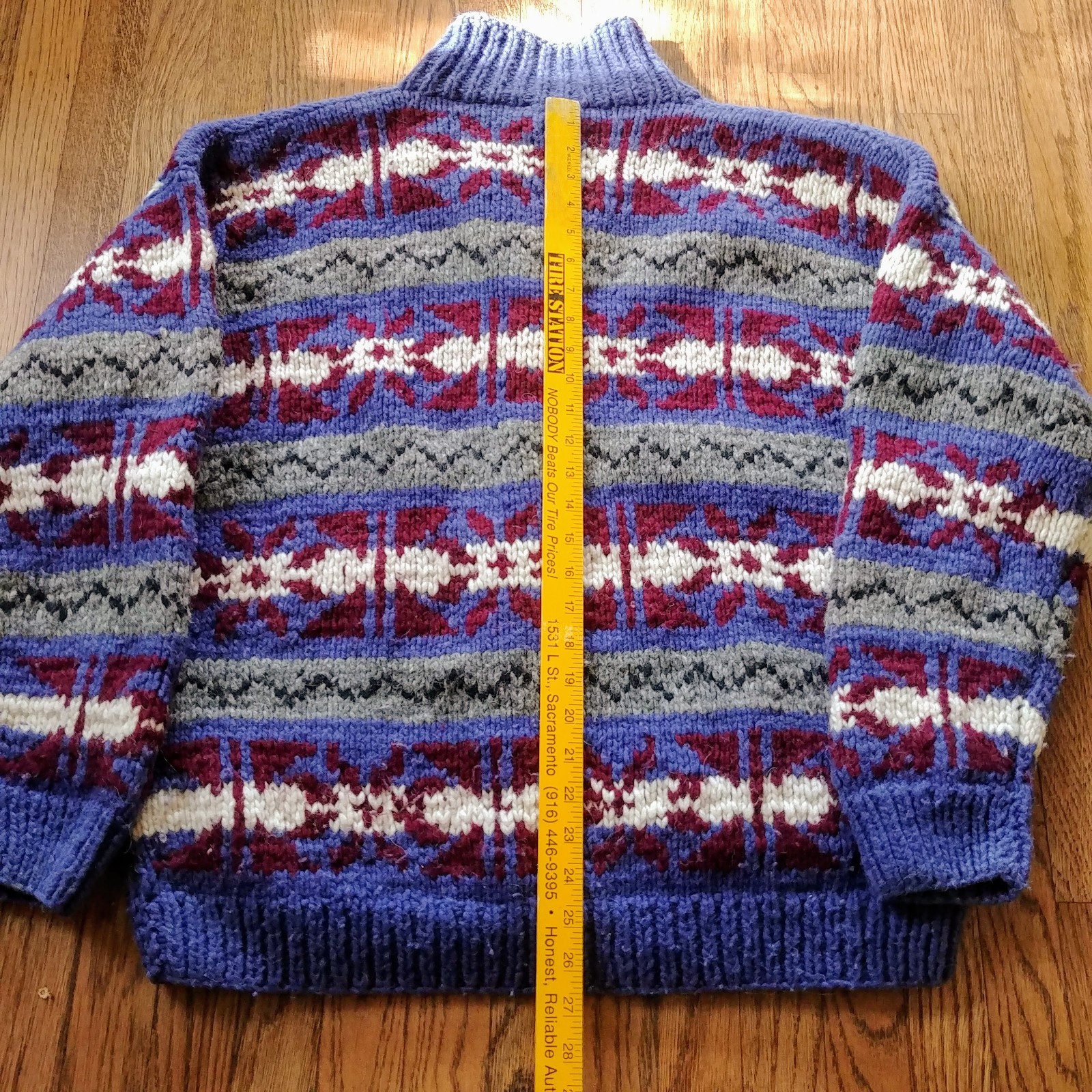 70s 80s Cowichan Cardigan Chunky Sweater WOOL Bolivia POCKETS
