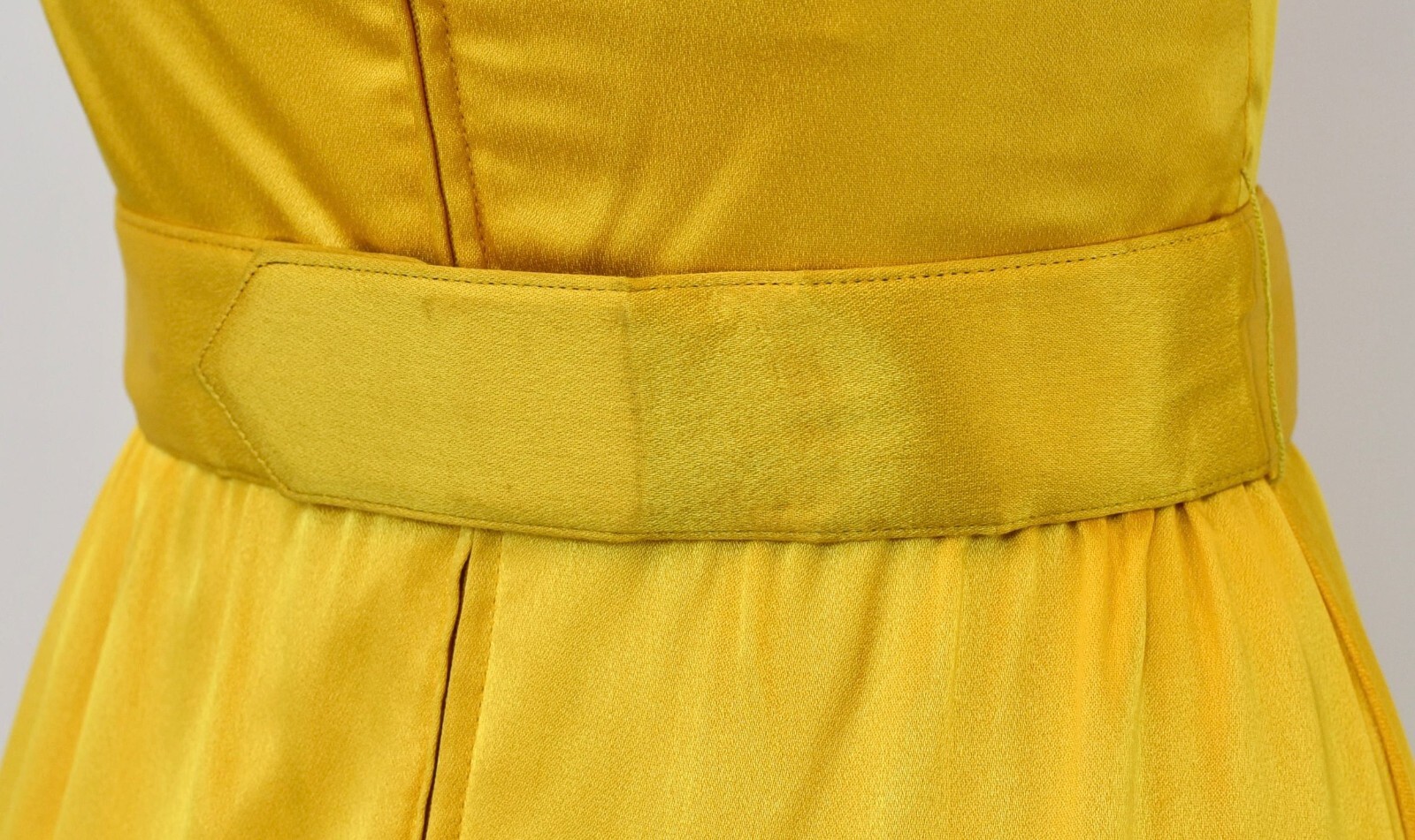 Vintage 1970s Oscar de la Renta Yellow Bow Rhinestone Belt Party Dress Gown