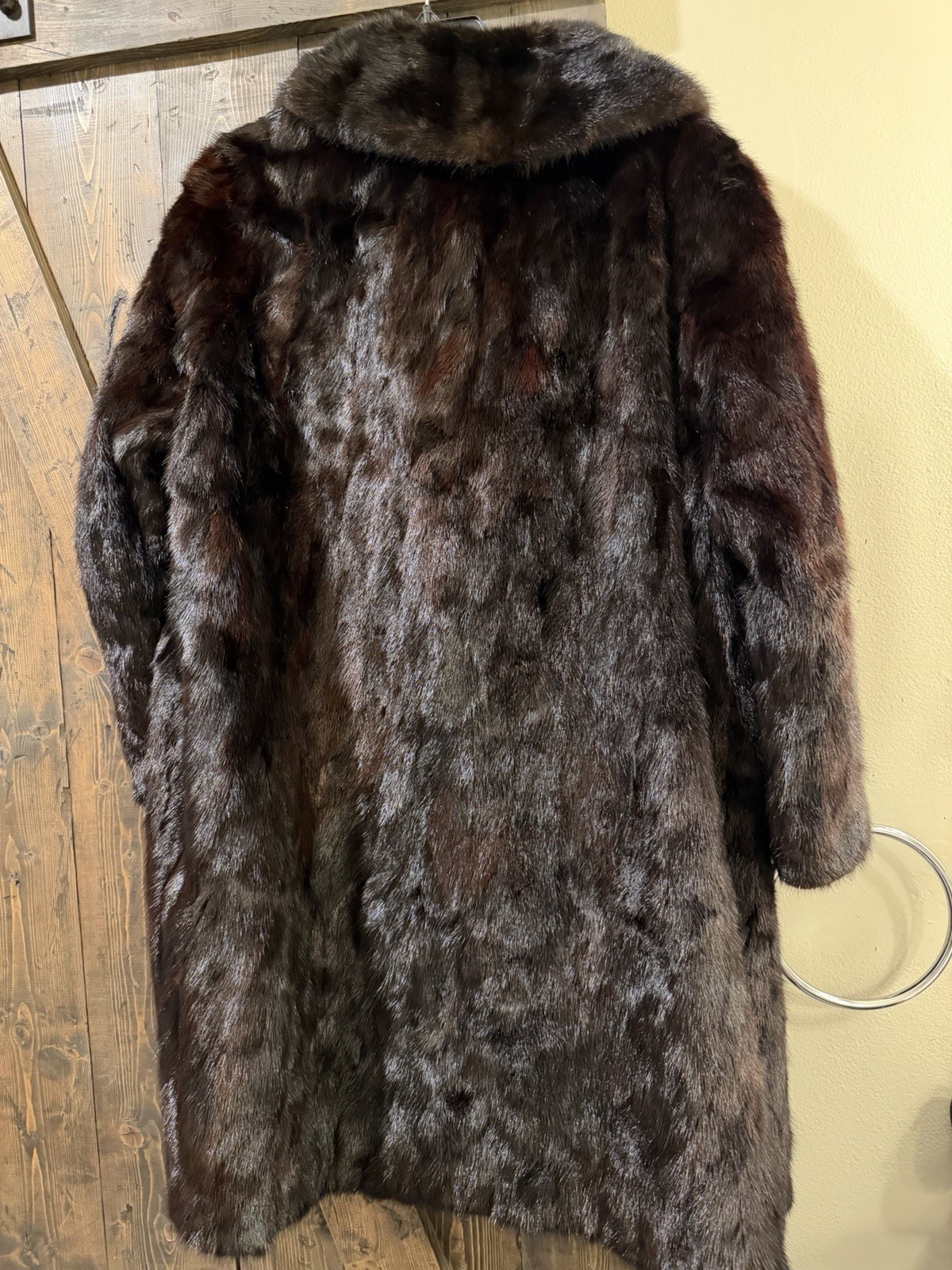 Vintage Dark Brown Chocolate Fur Coat – likely mink S/M