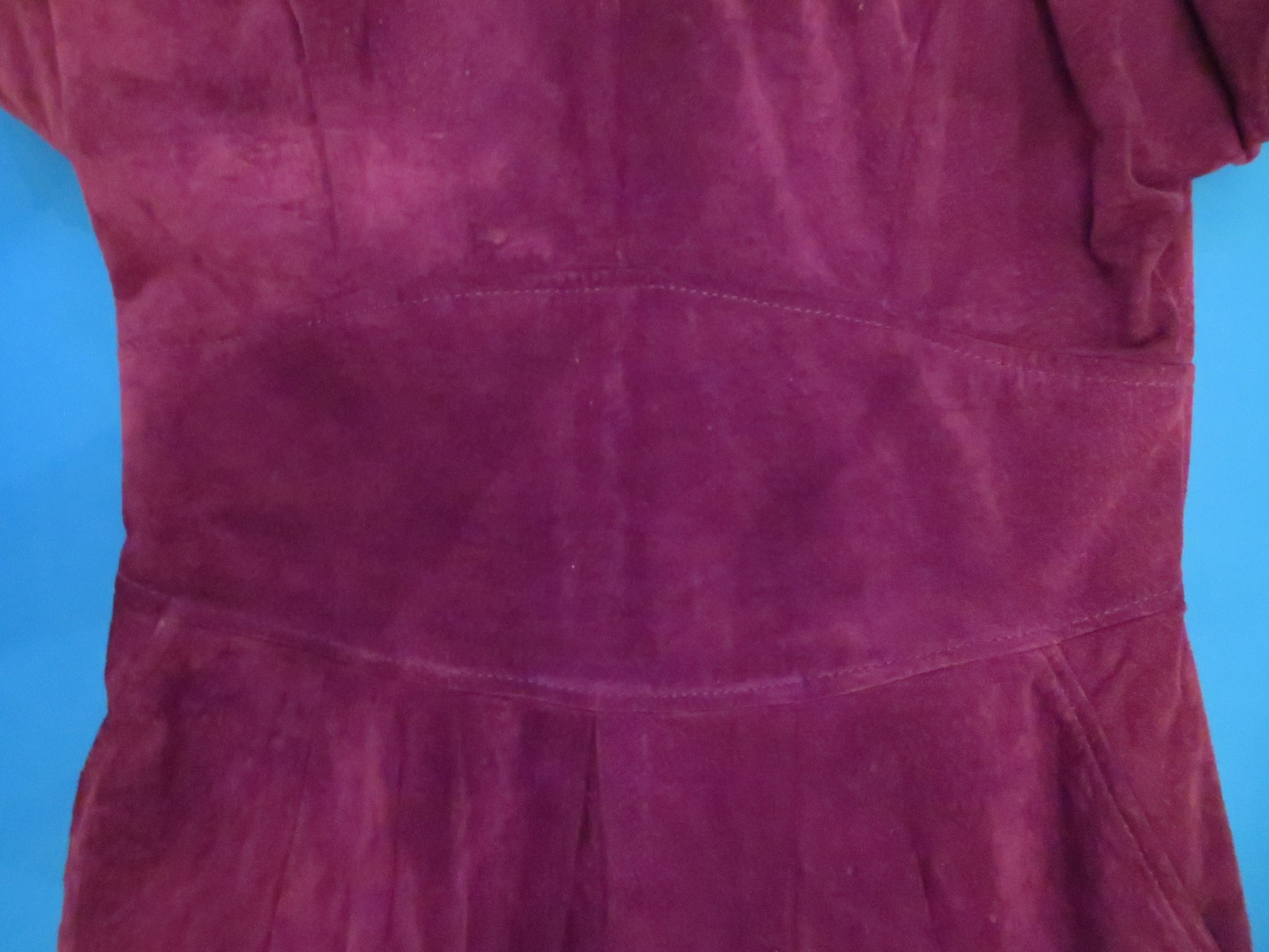VINTAGE 1980s liz claiborne DRESSES Purple Suede Dress. Misses Size 8. RN 52002.