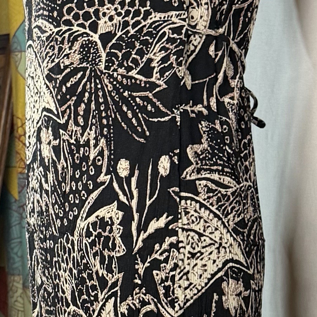 Vintage Boho T & Co 100% Rayon Black Ivory Paisley Sleeveless Midi Dress Sz 4P