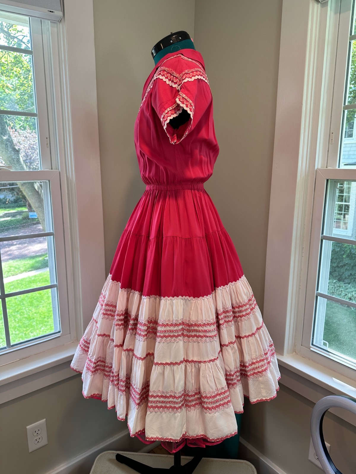 Vintage 1950s two toned hot pink and light pink Patio Southwest Dress S/M
