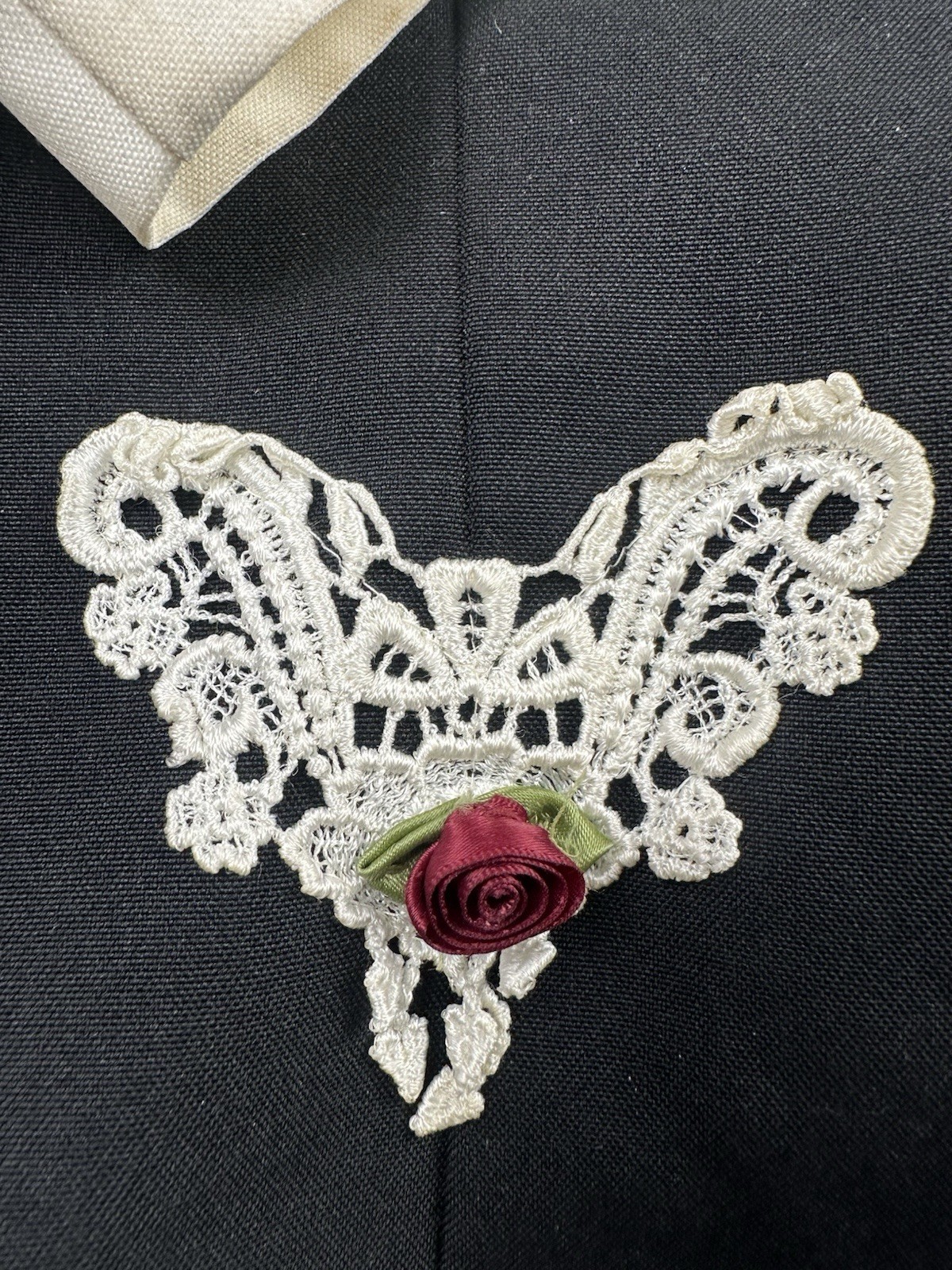 Vintage Jenny Sz 14 Black Ivory Satin Sleeve Vest Lace Rose Applique USA Made