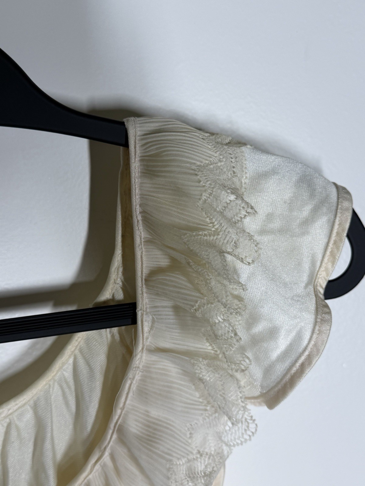 Miss Dia Ivory Nylon Slip Lingerie, Size M Regular, Made in USA
