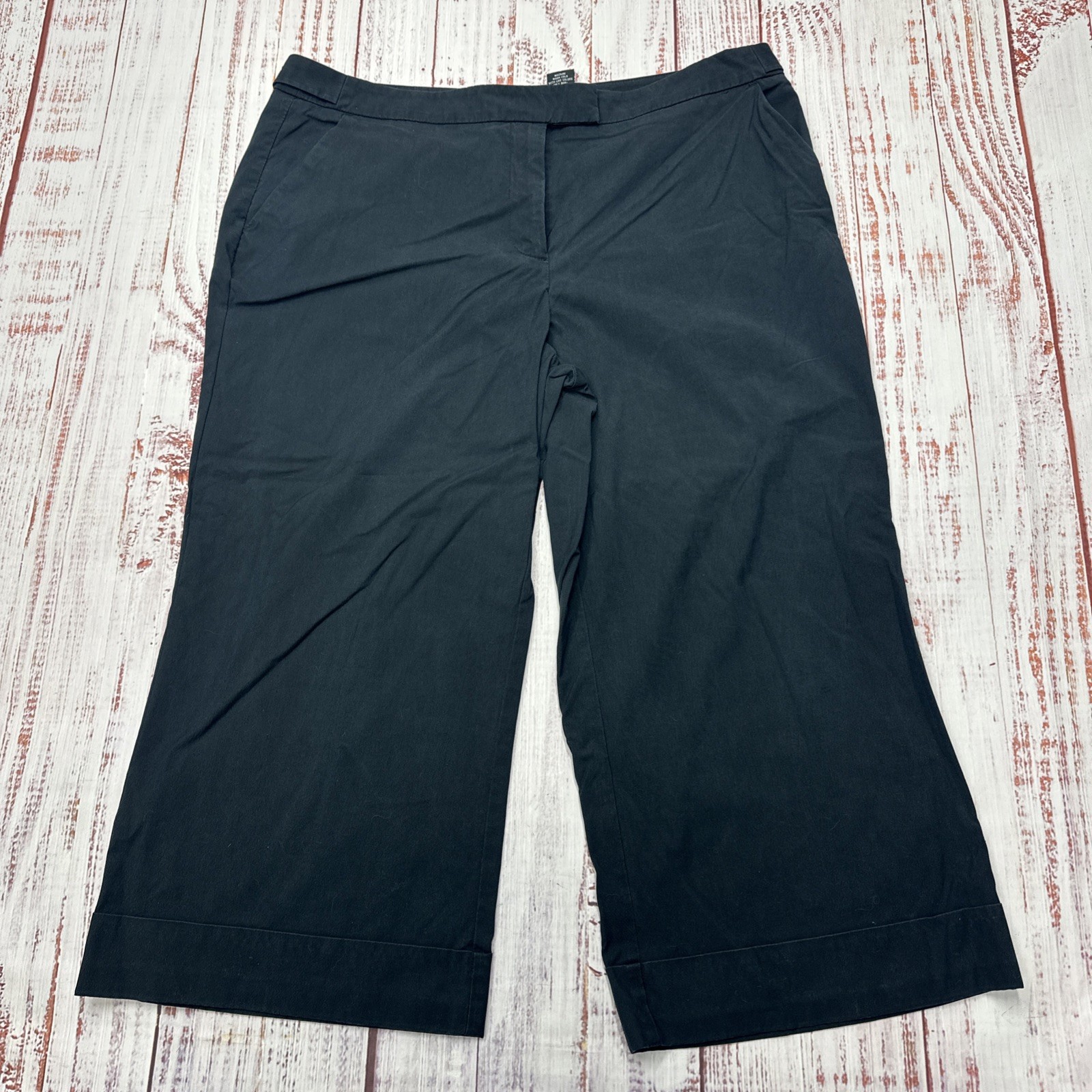 Vintage Y2K New York & Company Capri Pants Women’s Sz 12 Black Wideleg Stretch
