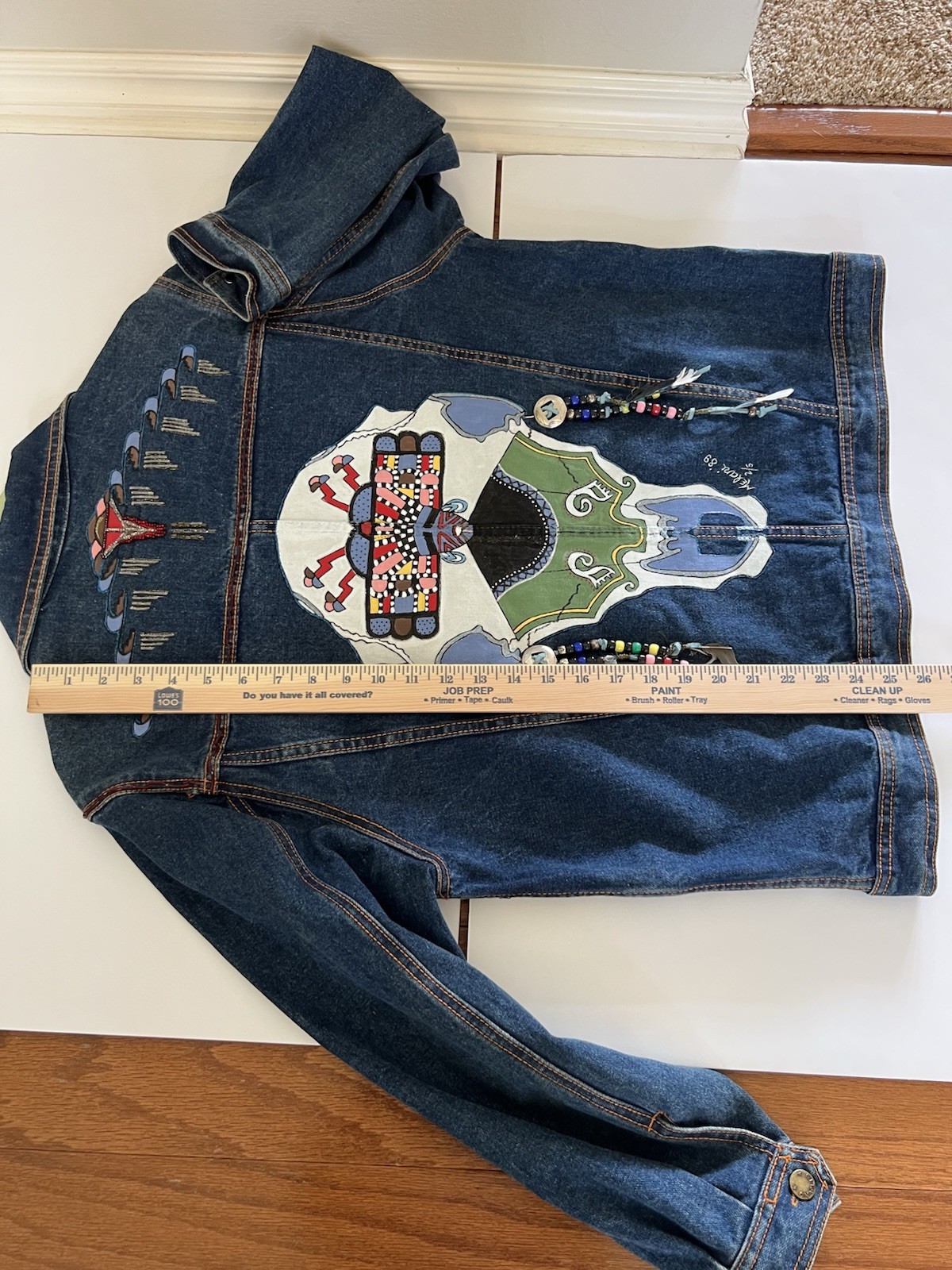 VTG Artist signed & handpainted native american denim jacket. Medium,embellished