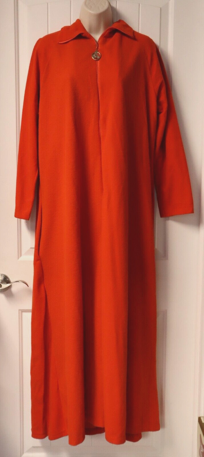 Vintage 60s thin fleece long maxi house dress (USA) check measurements (flaw!!!)