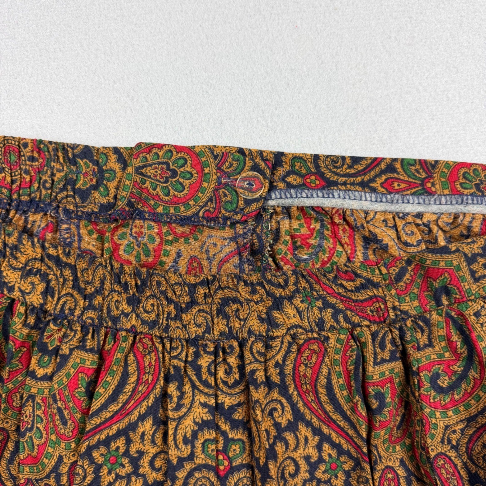 Vintage ILGWU Union Made USA F.A. Chatta Women 16 Paisley Print Rayon Midi Skirt