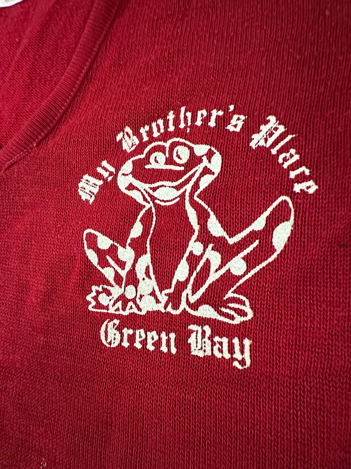 Vtg 1960’s Creslan Rayon My Brothers Place Green Bay Sweater XL Red Frog V-Neck