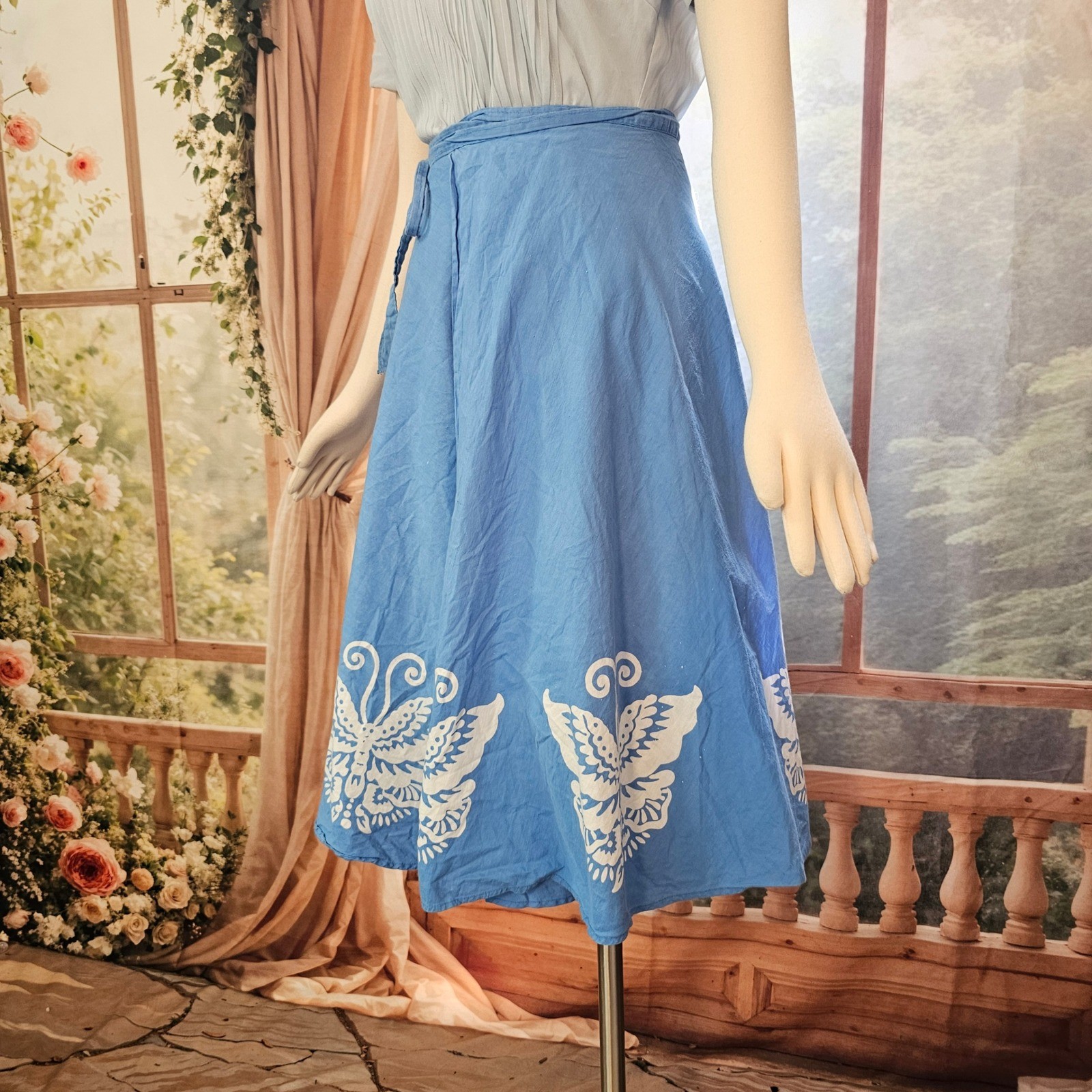 Vintage 1970s Butterfly Print Wrap Skirt Midi Boho Blue White Hippie