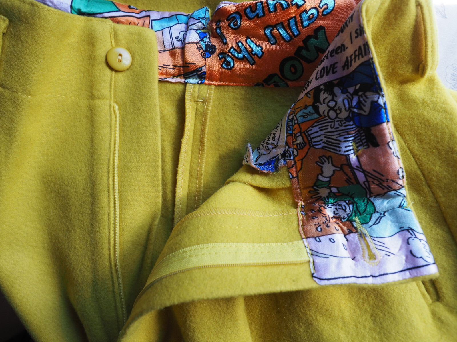 Vintage ET VOUS Made In France Wool Trouser Pants 80’s Comic Book Yellow Size 40