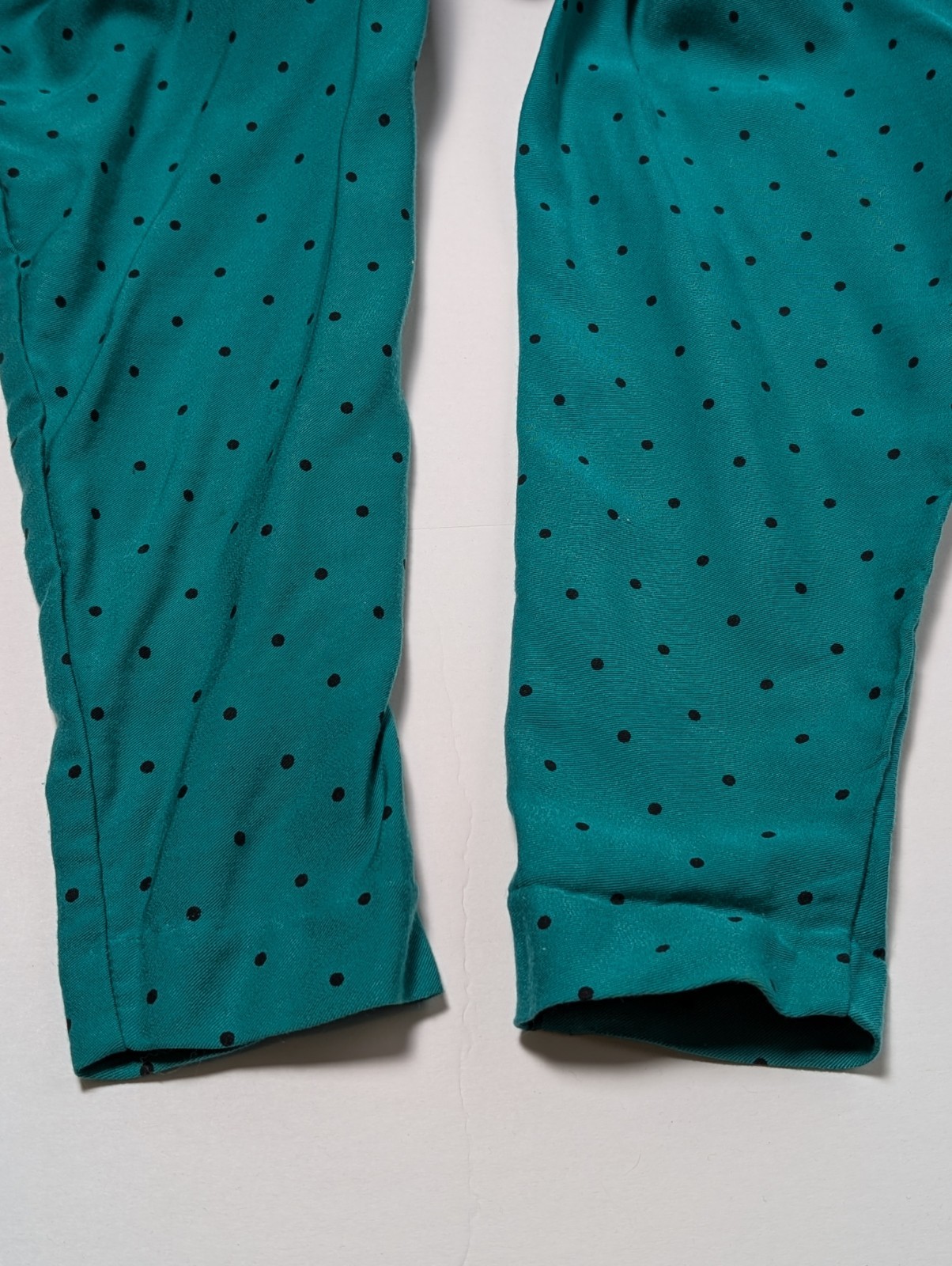 Vtg. 1980’s Women’s Rabbit Designs Belted Green/Black Polka Dot L/S Dress Size 8