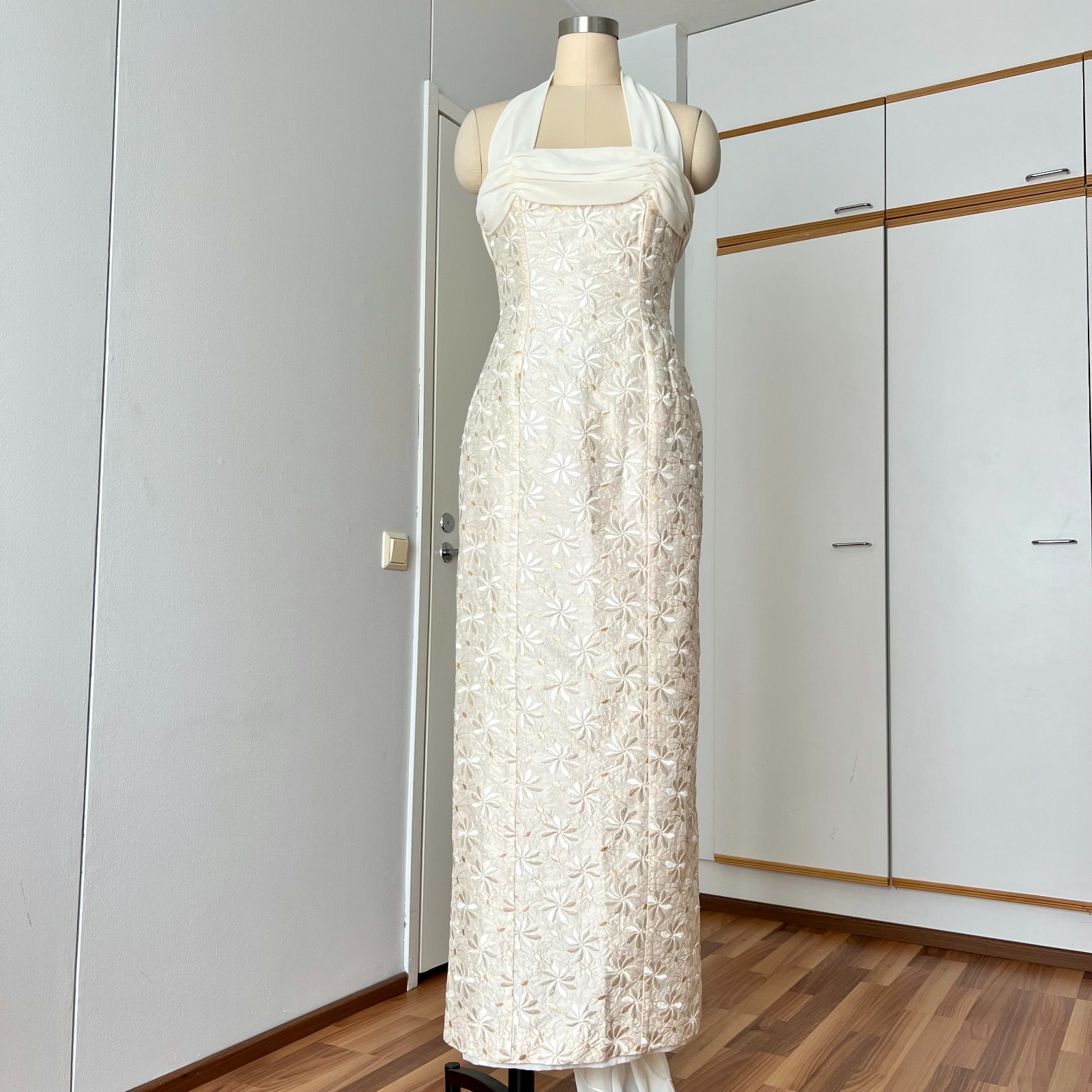 100% Silk Vintage Halter Neck Wedding Dress Minimalist Backless Bridal Gown EU38