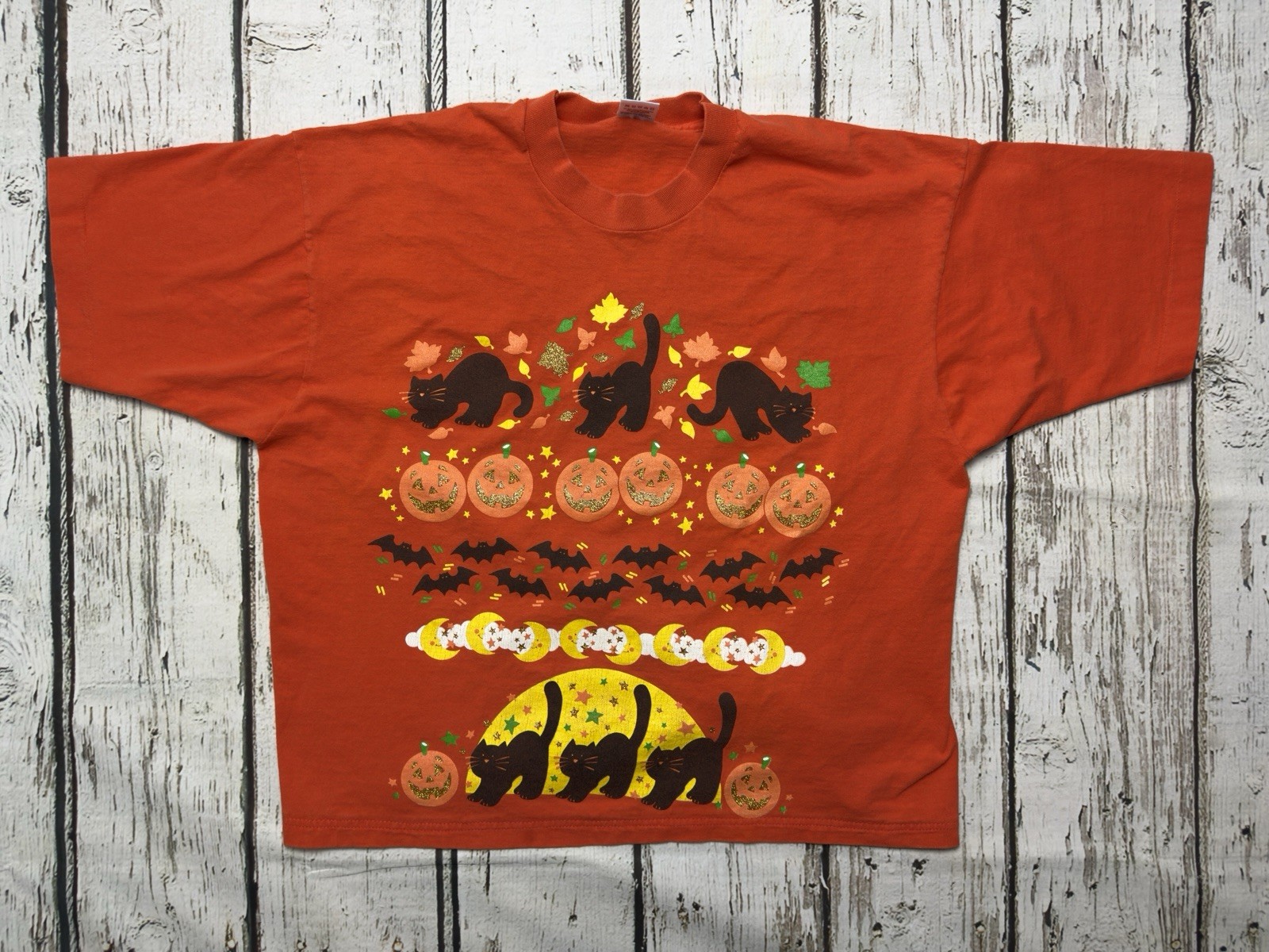 VTG Black Cats Pumpkins Bats Halloween Themed 90s Single Stitch Women’s T-Shirt