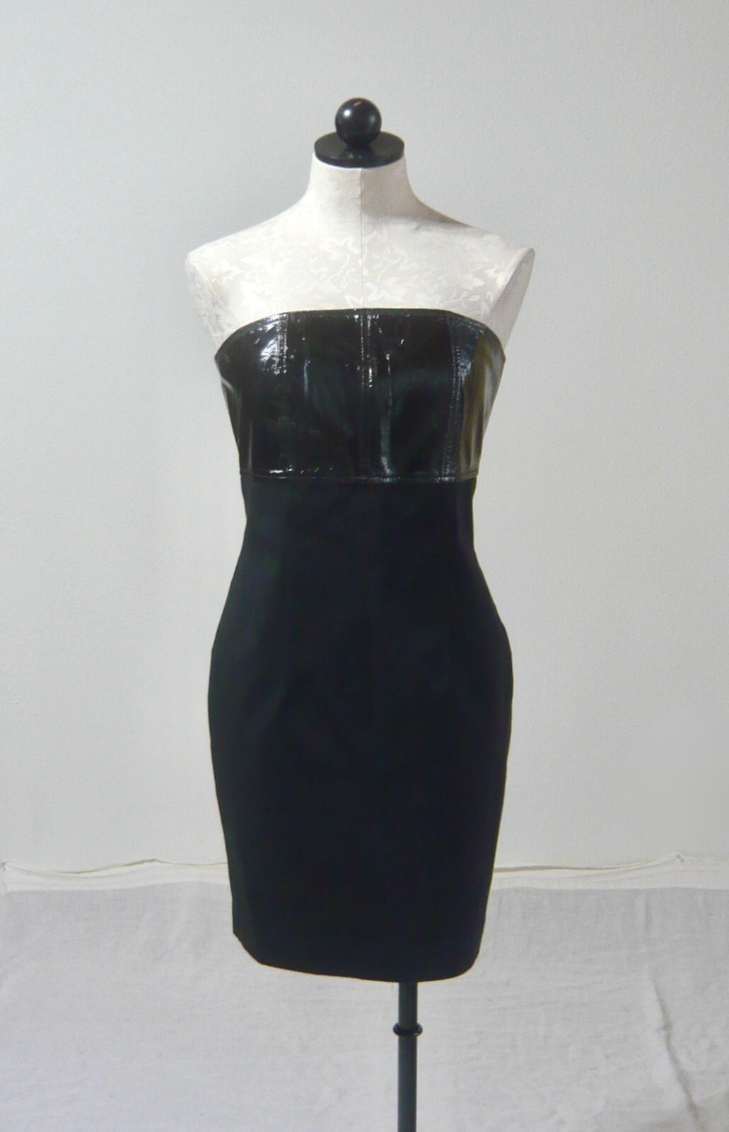 REBECCA MOSES vintage 80s STRAPLESS Little Black Dress PATENT LEATHER bust 8