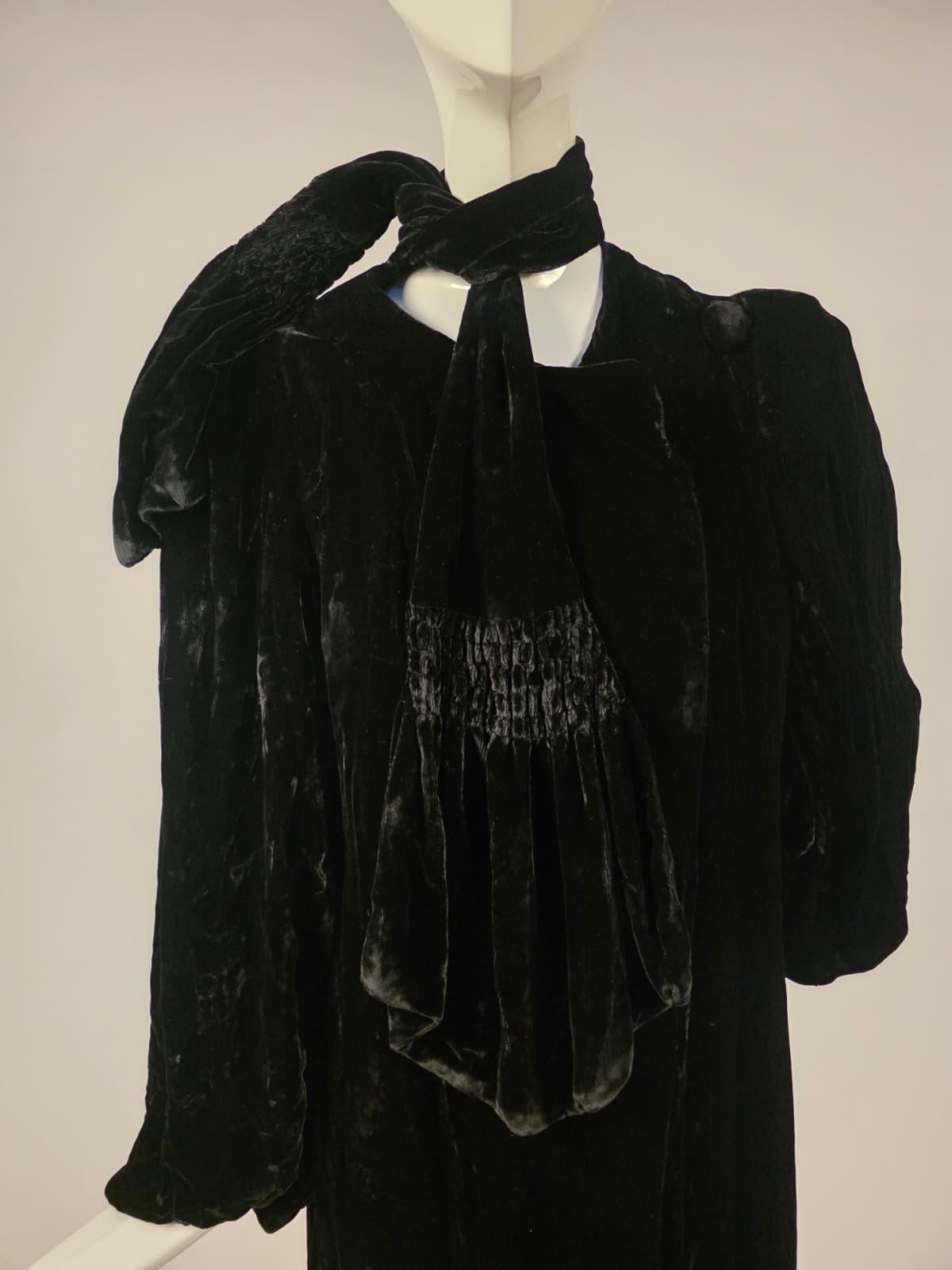 ANTIQUE 1930’S PLUSH BLACK SILK VELVET OERA COAT BY JOHN WANAMAKER