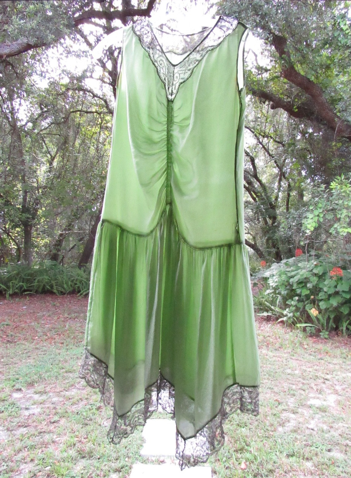ROMANTIC 20s 30s SILK FLAPPER lace green Art Deco Dress fairy VTG whimsigoth S