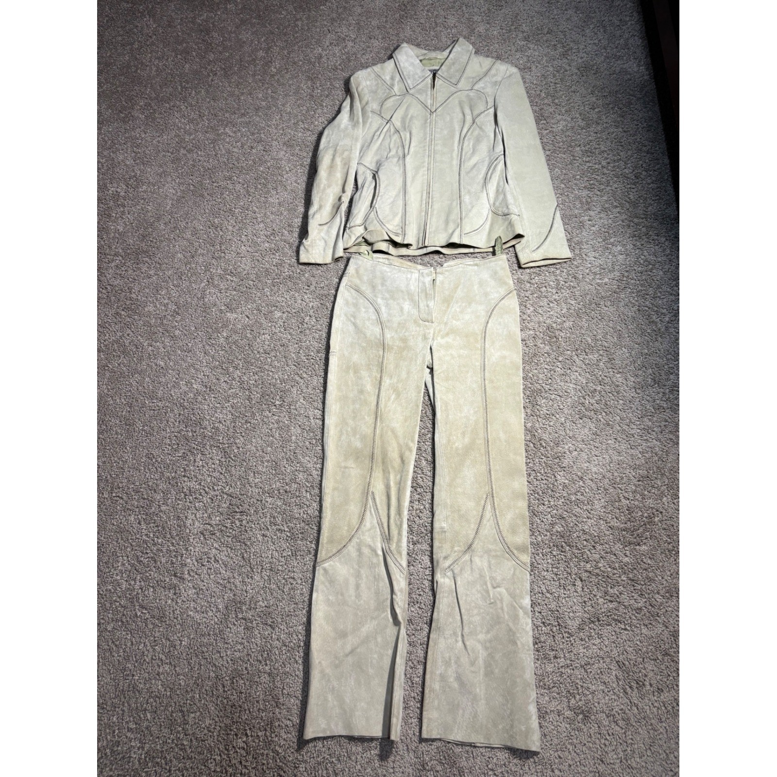 Wilsons Leather Maxima Suede Jacket and PantsSet Vintage Western Sage Green 2 XS