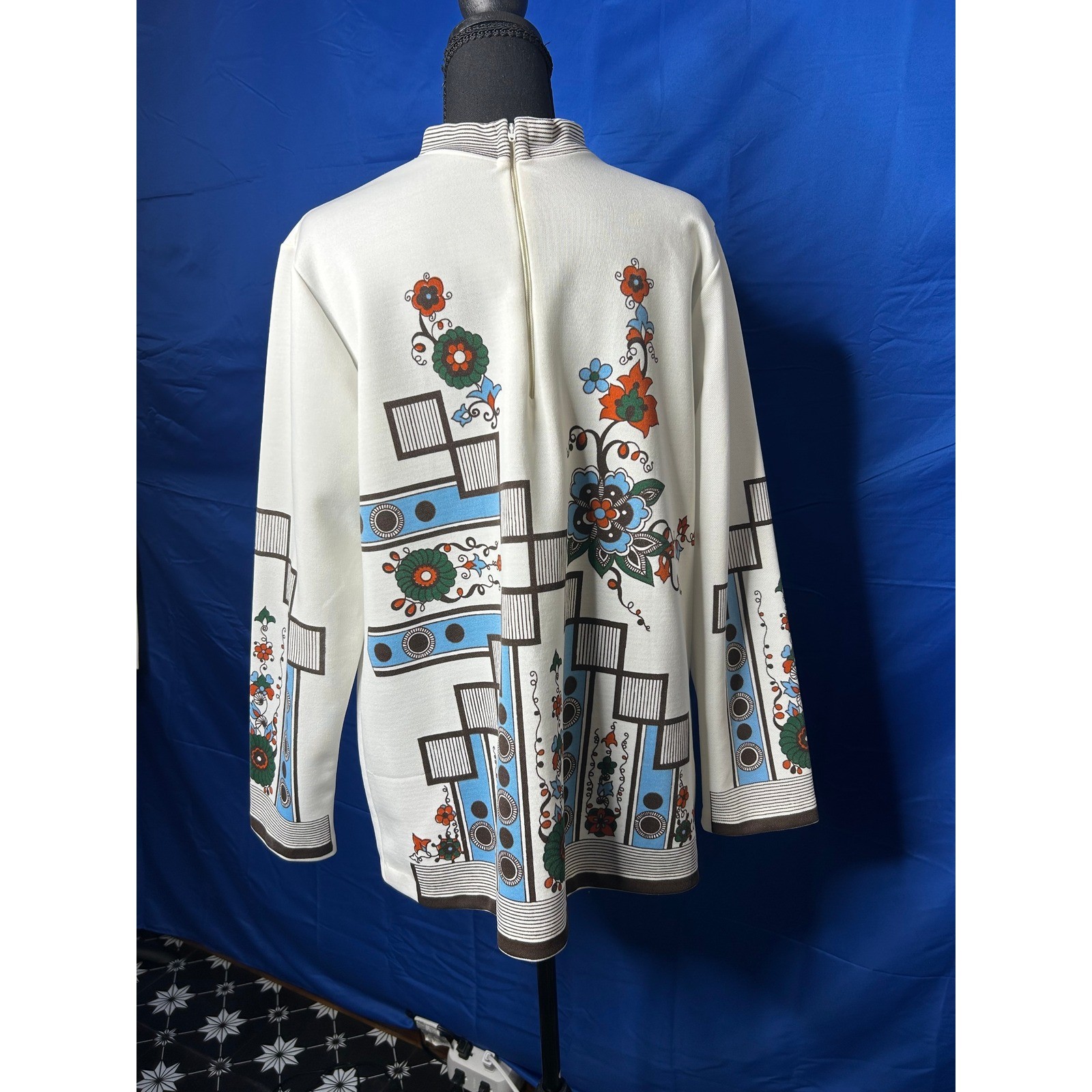 Vintage Womens Multicolor Mod Floral Top Sz M 70s Folklore Festival Boho Hippie