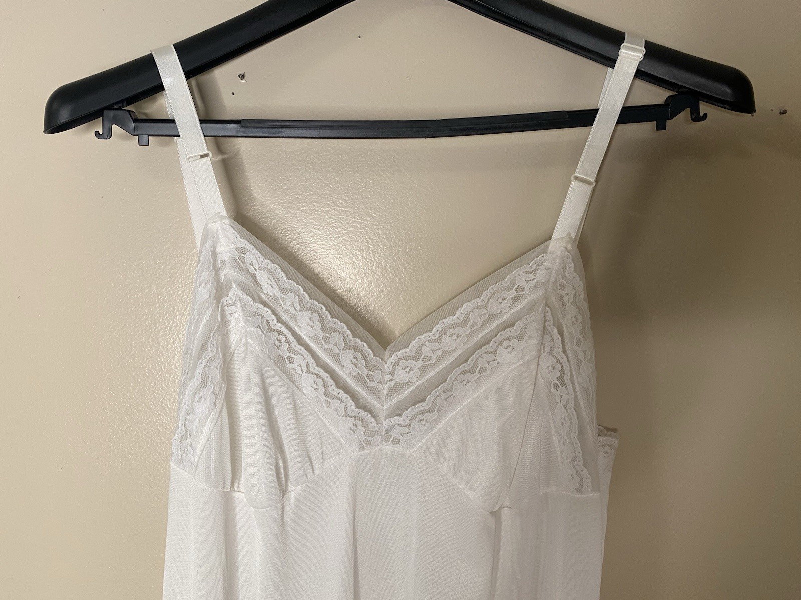 Vintage Phil maid White Lace Slip 36