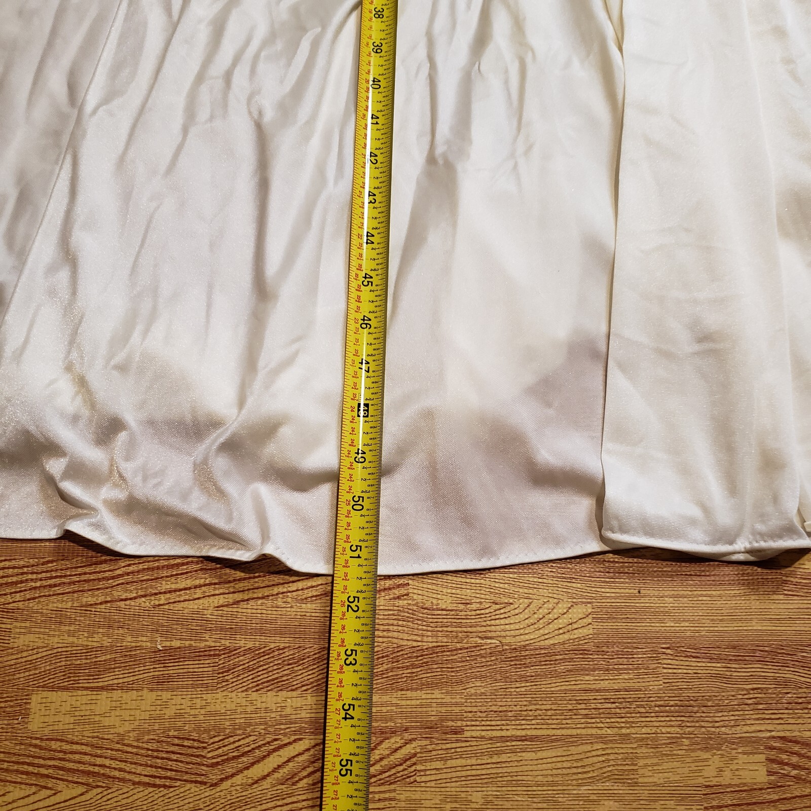 OLGA 92280 Medium Nightgown Yellow Cream Wide Sweep Lace Stretch Bodice