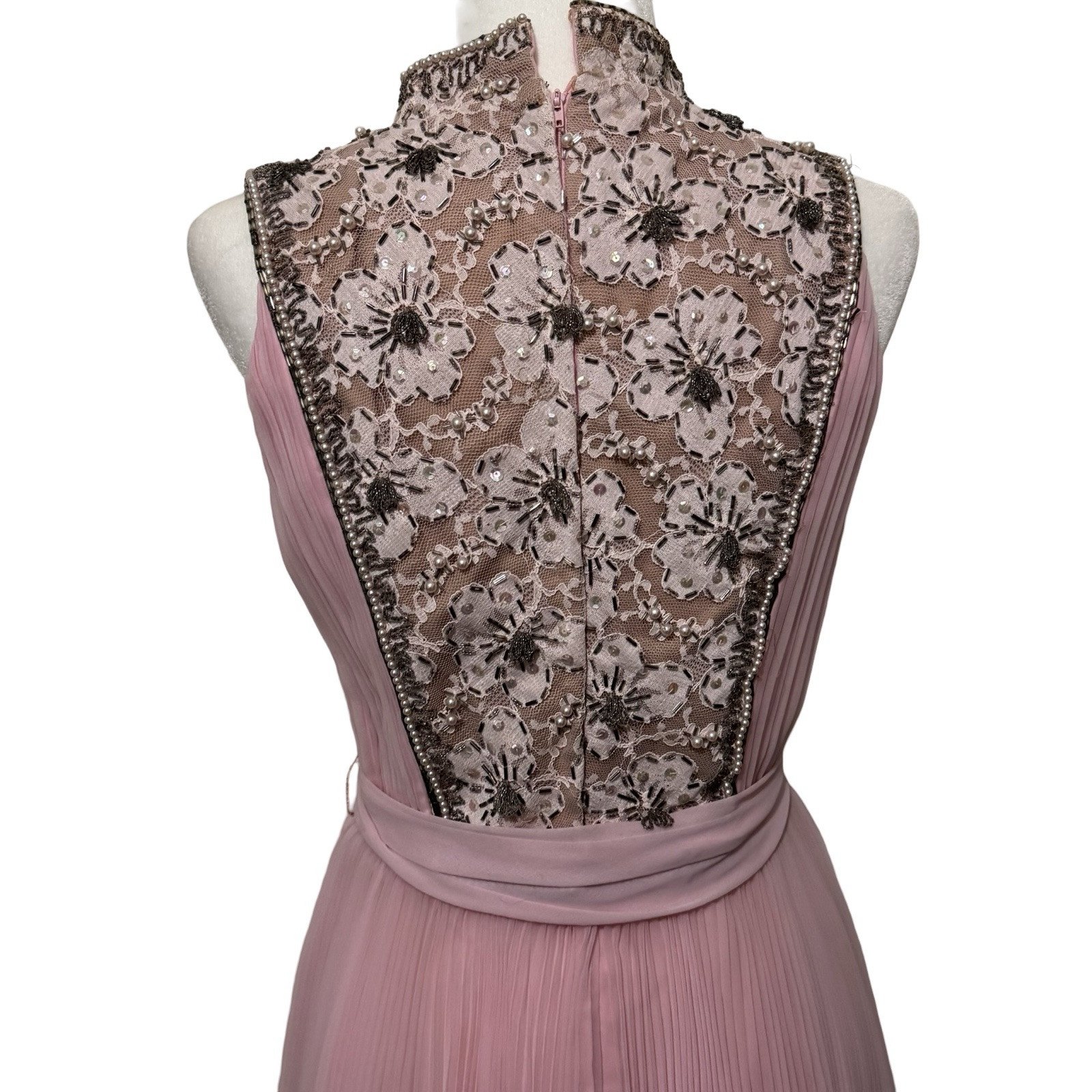 Vintage 60s Jack Bryan beaded chiffon dress size 10 (small) pink accordian pleat