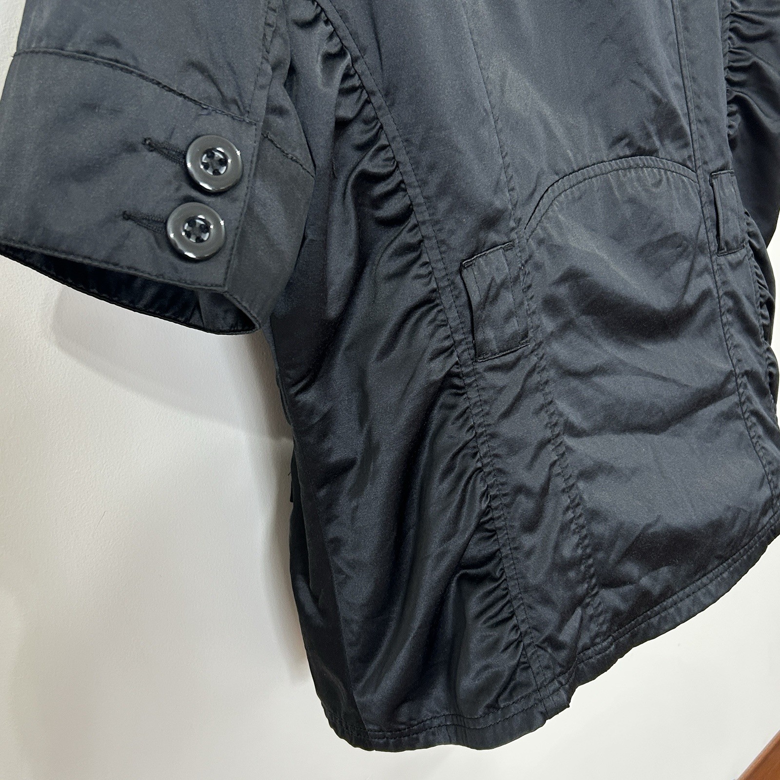 VENEZIA Womens 14/16 Vintage Black Satin Finish Short Sleeve Button Jacket