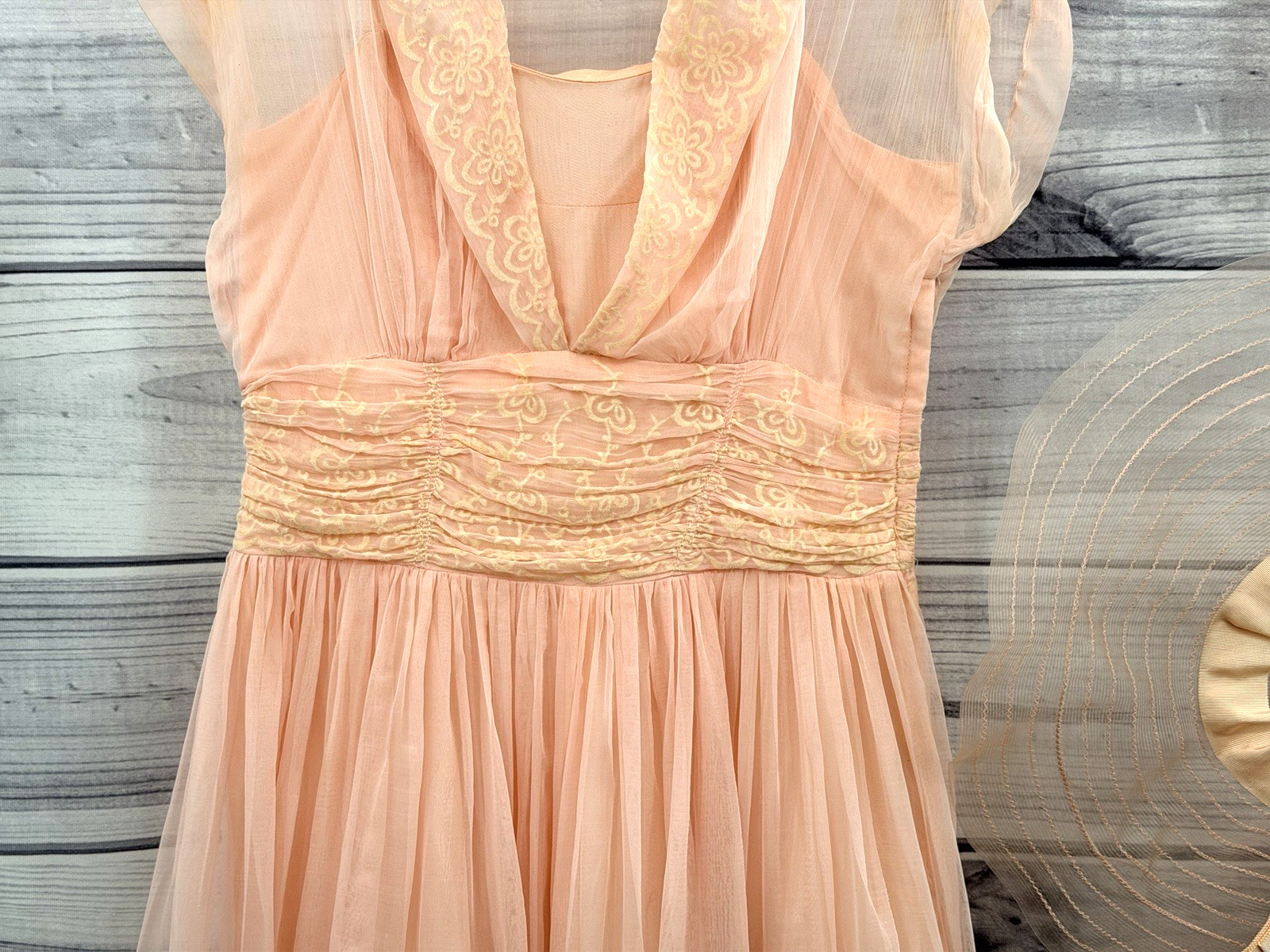 VINTAGE 1950’S CORRINE ORIGINAL PINK FLOOR LENGTH GOWN OPEN CROWN HAT & GLOVES