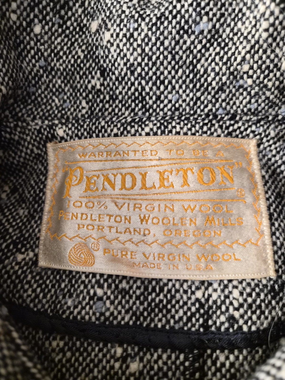 Vintage Pendelton Cape Shawl Poncho Wool Tweed Button Dowb Made In USA O/S