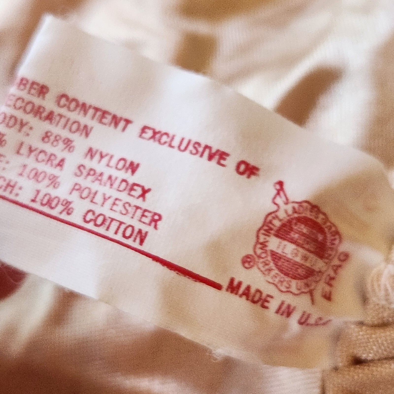 Vtg 80s Shapewear Lingerie Teddy Bodysuit X-Small Size 36 B Beige Satin Lace USA