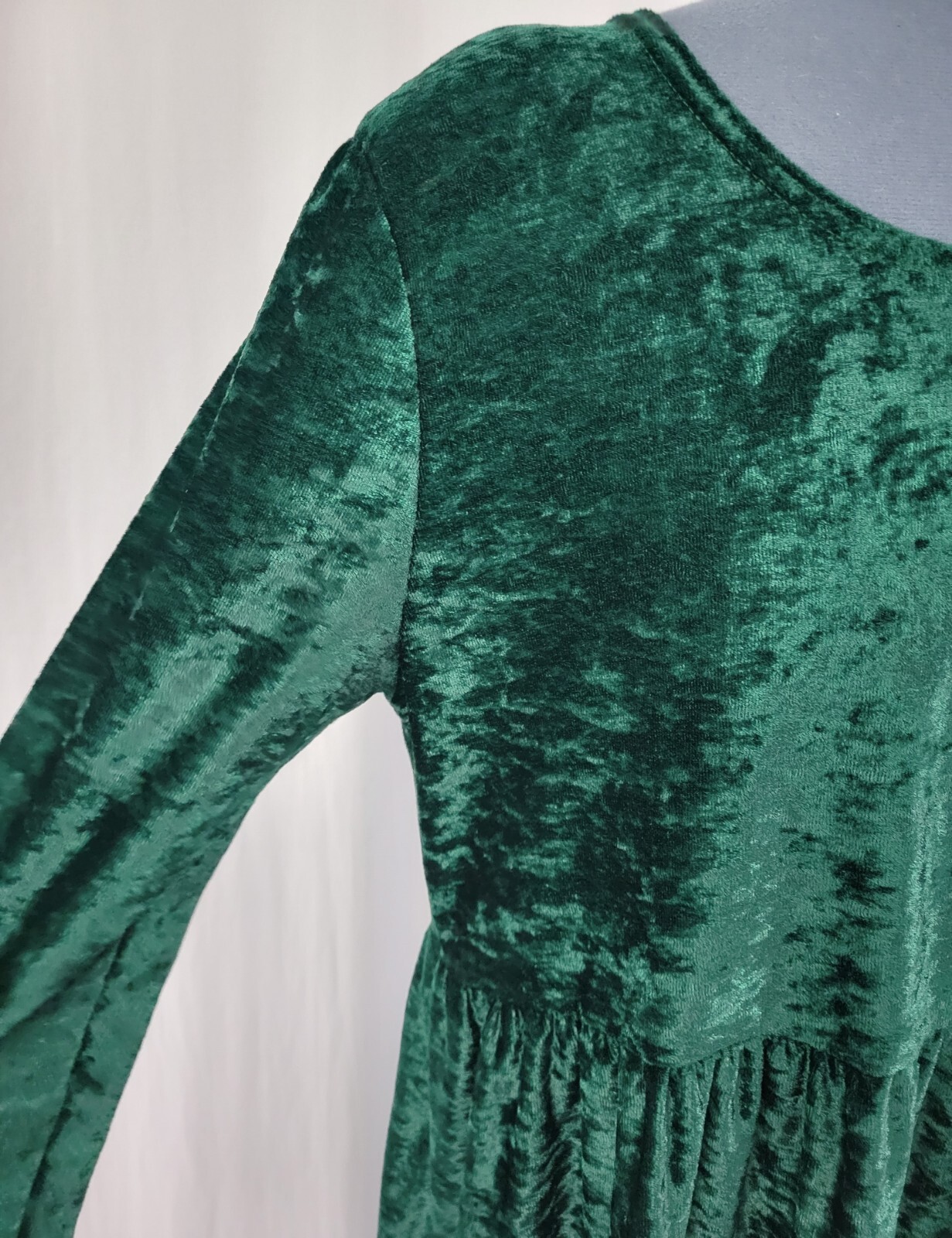 Vintage Sunbelt Green Crushed Velvet Dress w Gathered Skirt Size Small