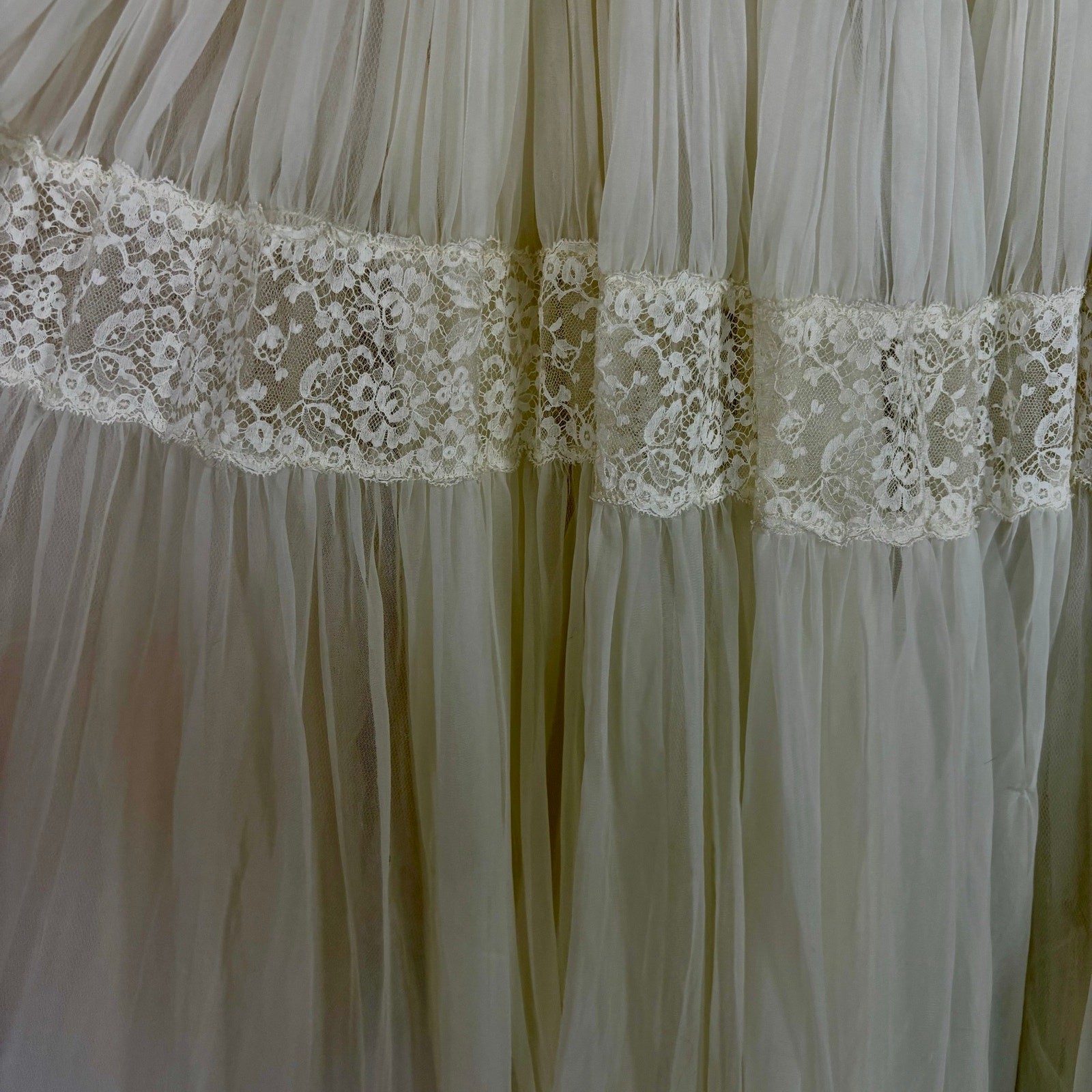 Vintage 1950s Marie of Pandora Bridal Crinoline Petticoat Skirt With Train AS IS